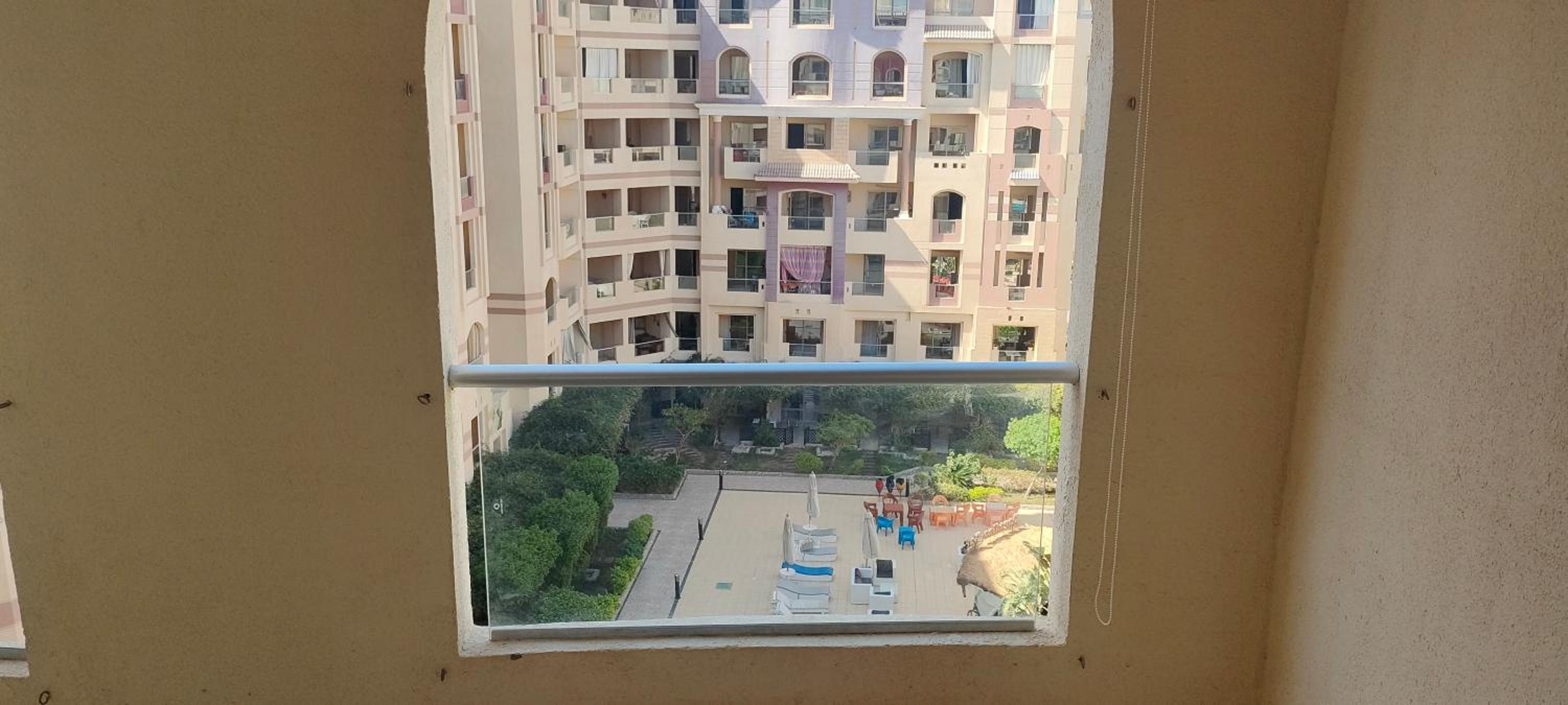 Florenza khamseen resort
