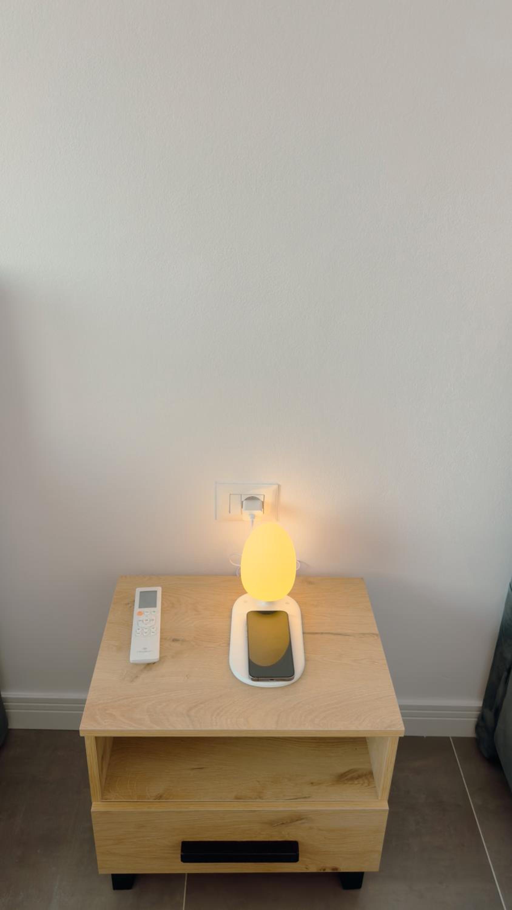 Urban Serenity Skyline View Apartment 2