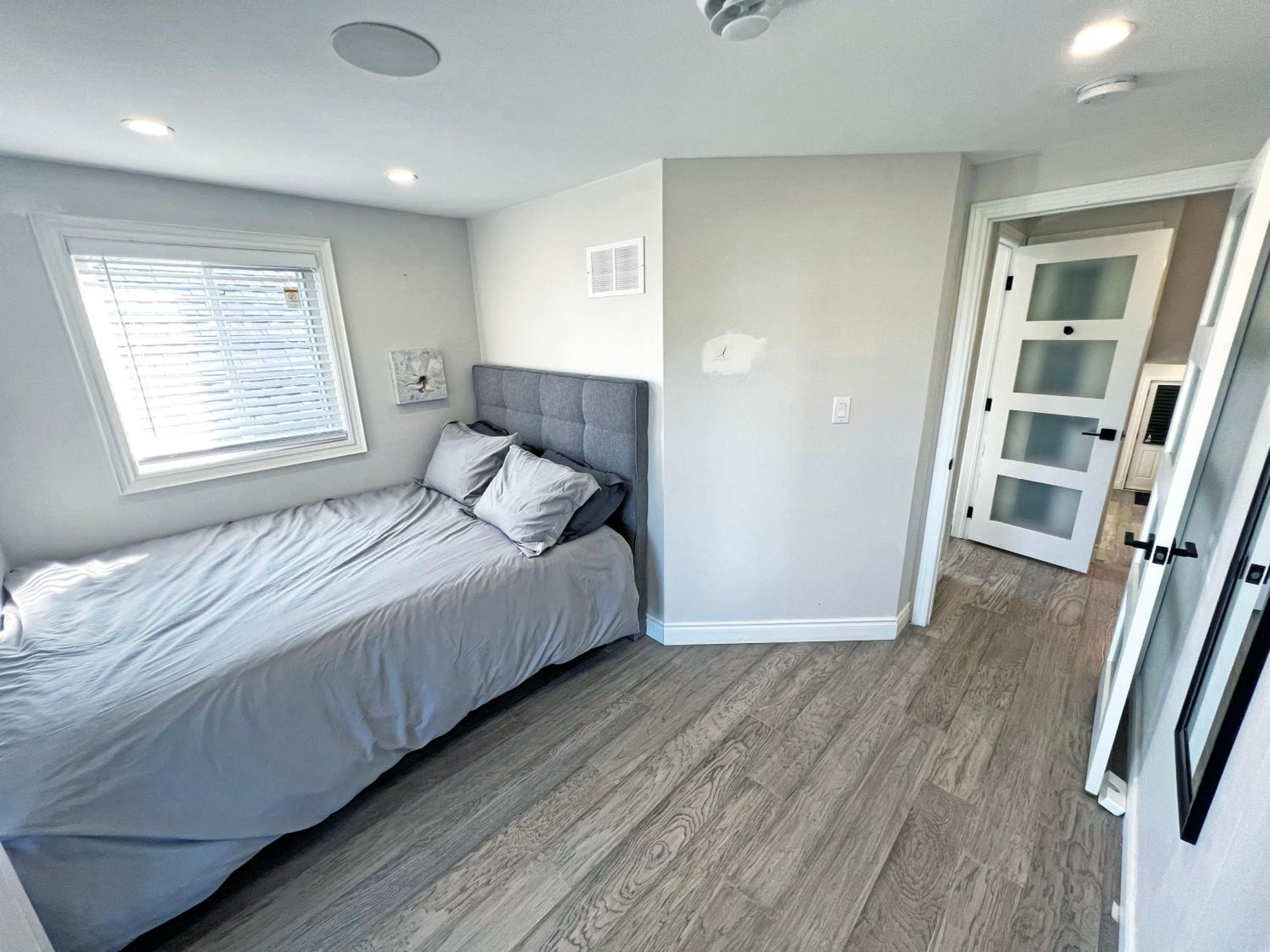 Luxe Home Near Limeridge - Sleeps 11 - Pool
