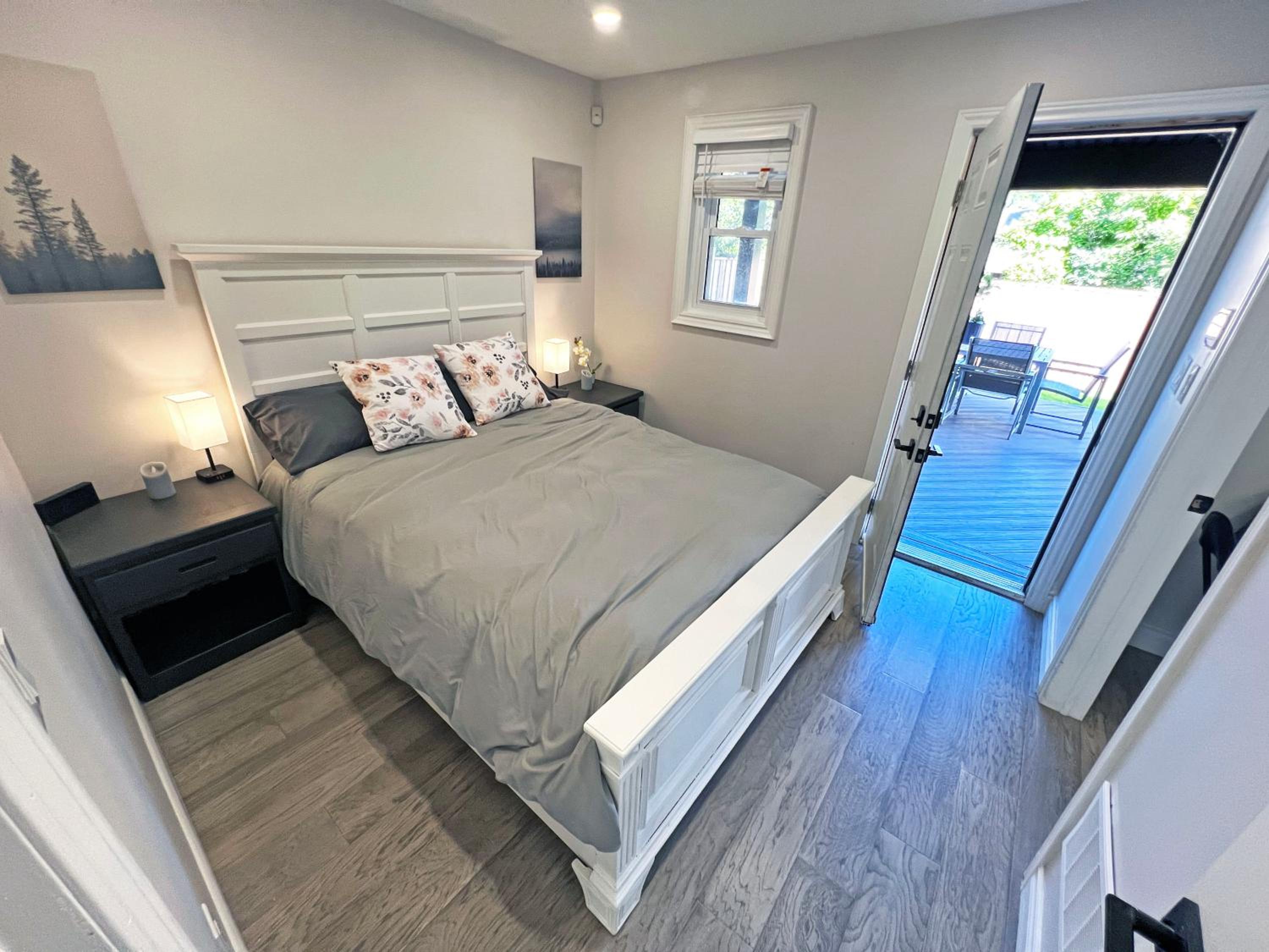 Luxe Home Near Limeridge - Sleeps 11 - Pool