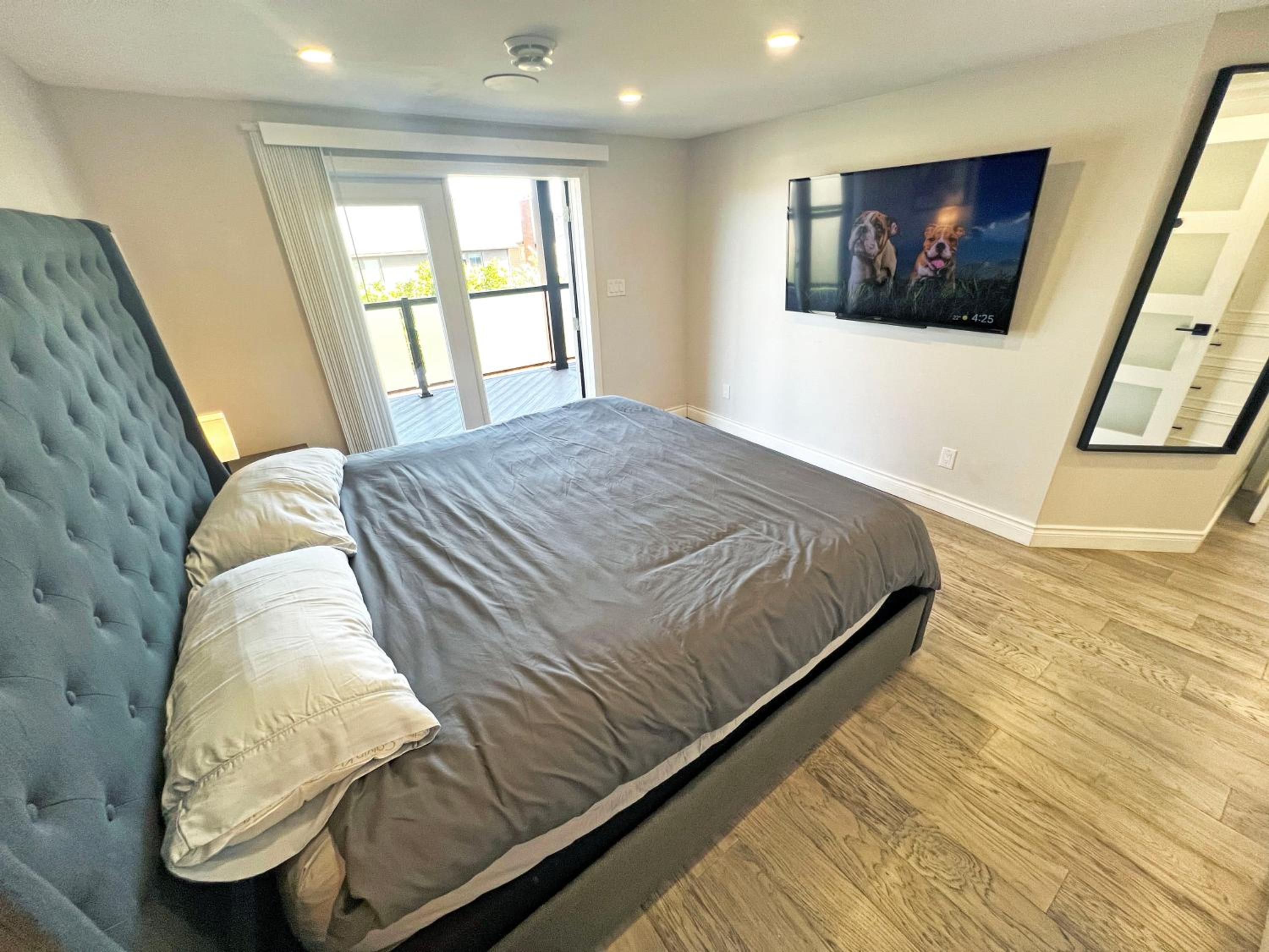 Luxe Home Near Limeridge - Sleeps 11 - Pool