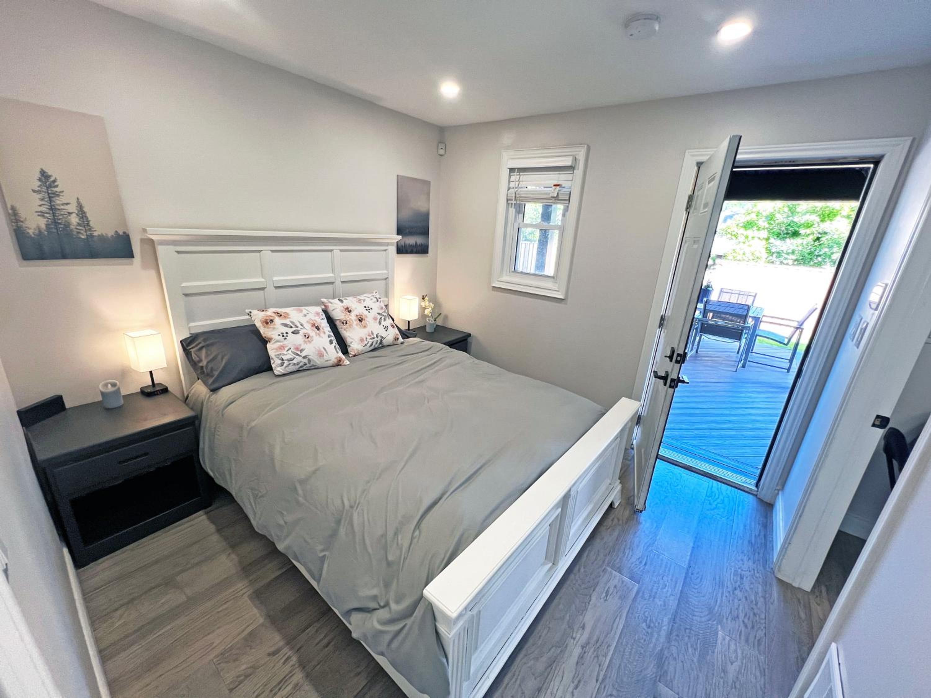 Luxe Home Near Limeridge - Sleeps 11 - Pool