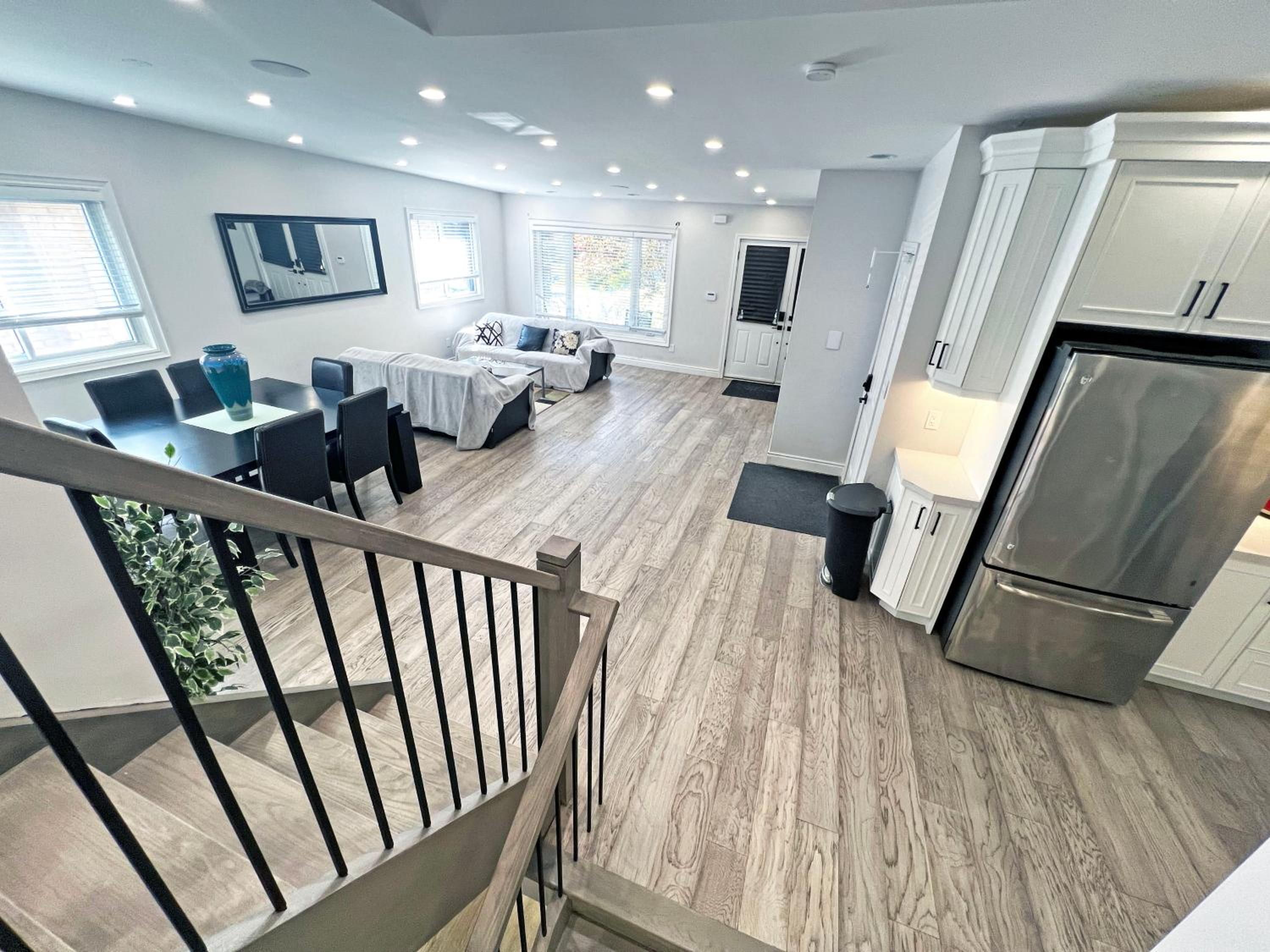 Luxe Home Near Limeridge - Sleeps 11 - Pool
