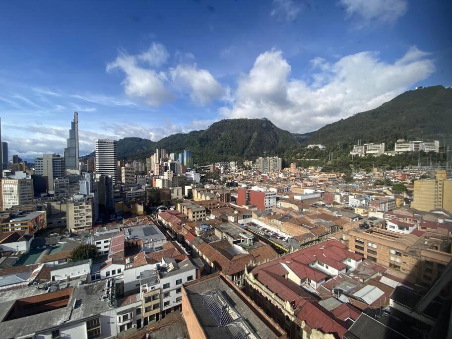 Apto 1802A - Vista Única, increíble apto, edificio histórico