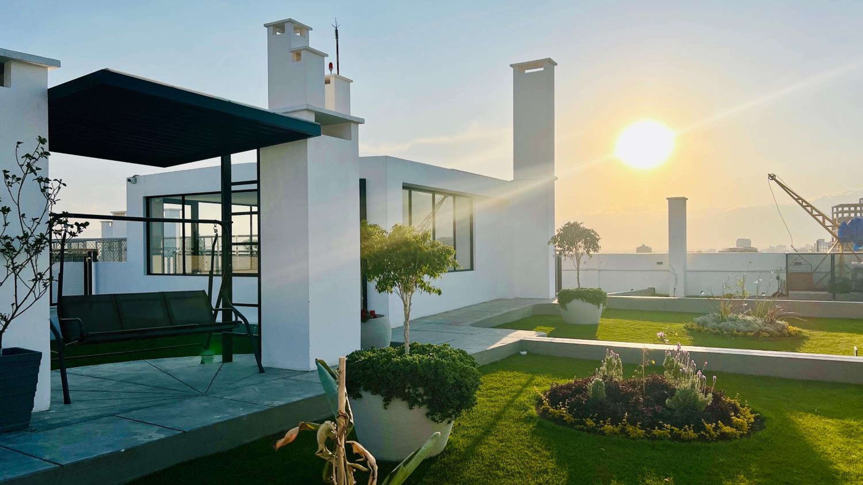Apartamento de Lujo a Pasos de la Av. América