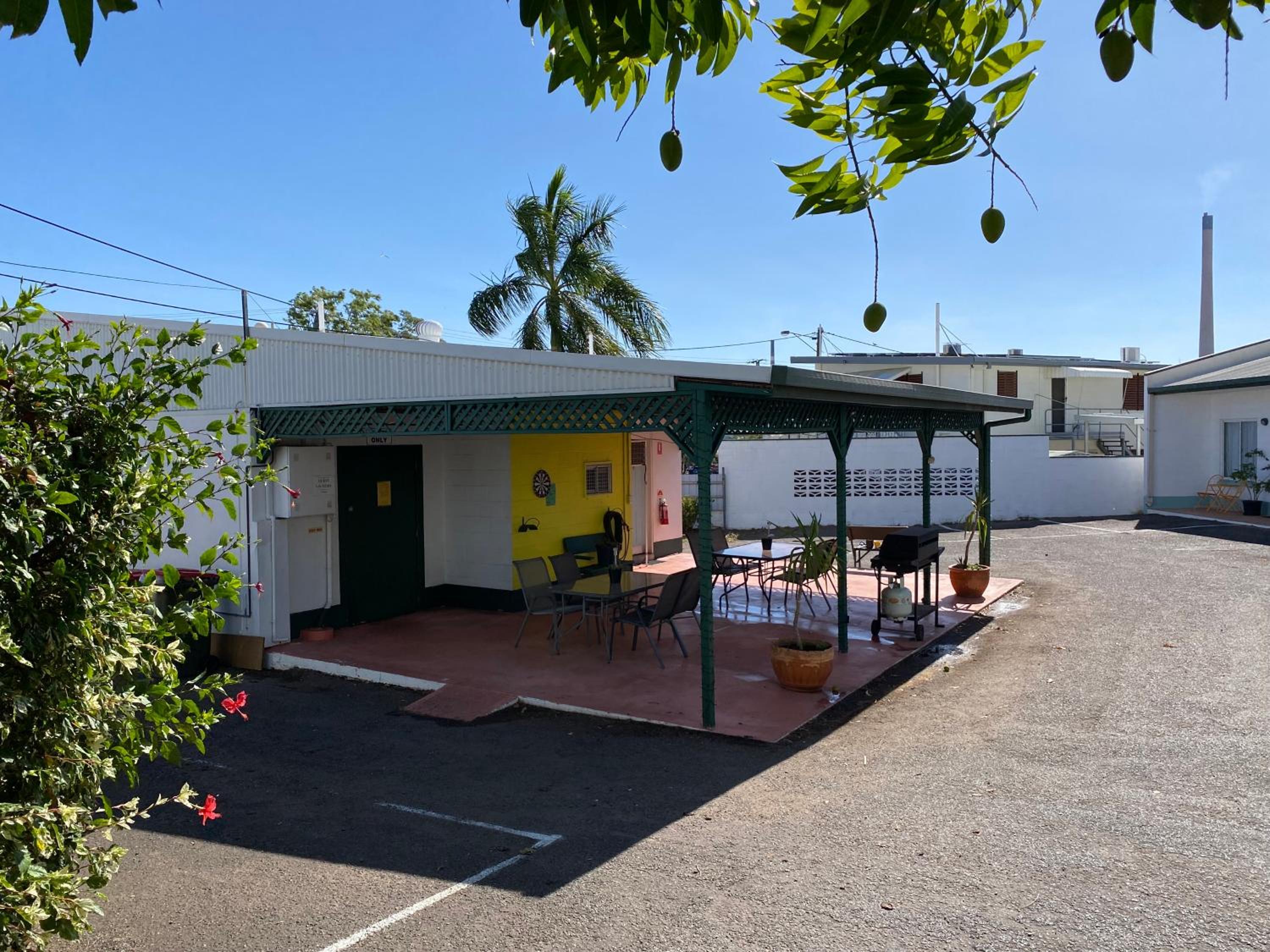 Central Point Motel