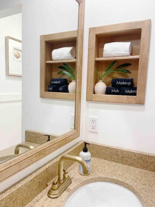 Coastal Oasis w Pool Near Beach and Downtown! view 3