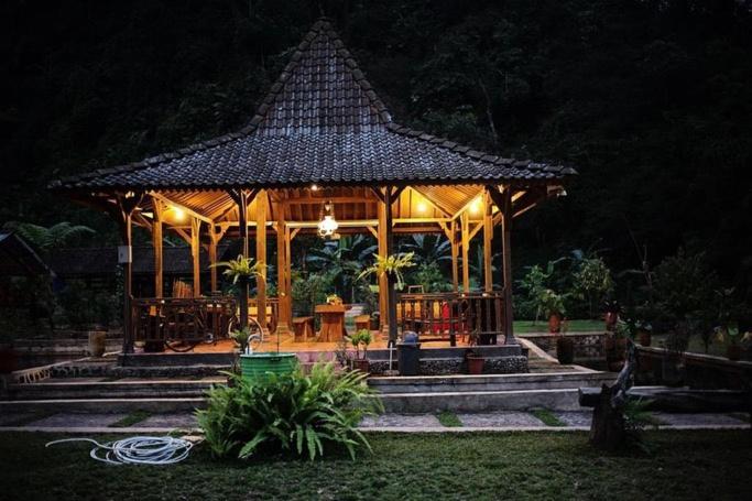 Rumah Lembah Bogor view 2