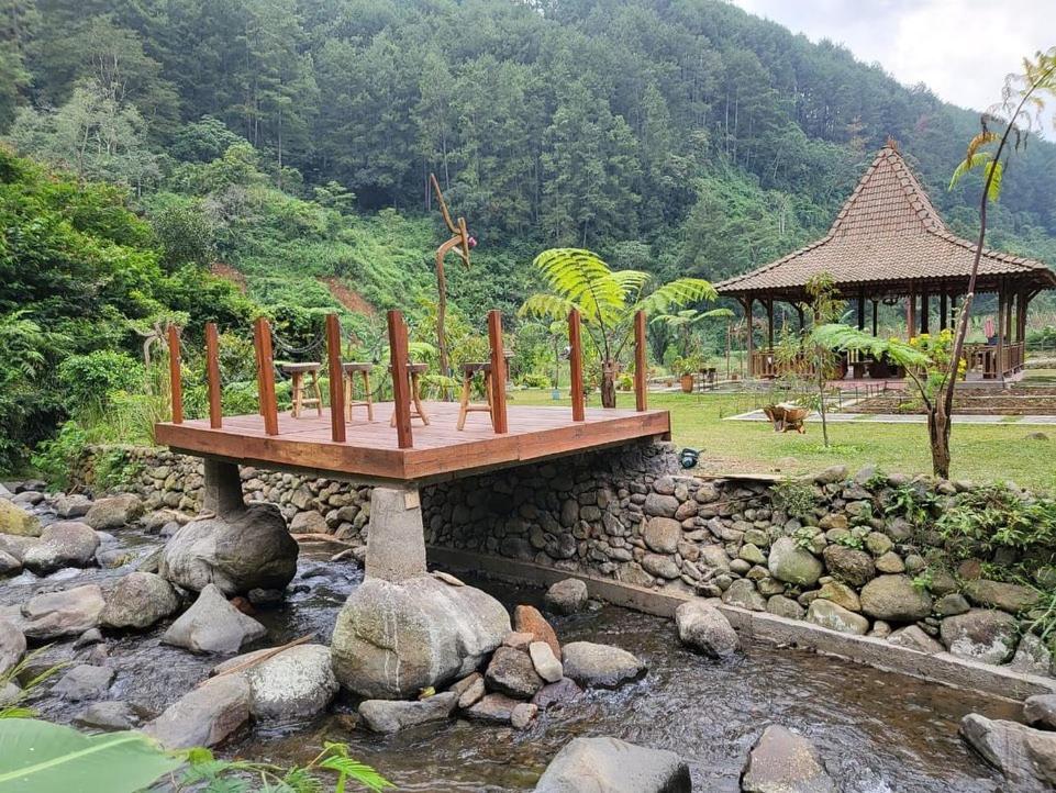 Rumah Lembah Bogor view 4