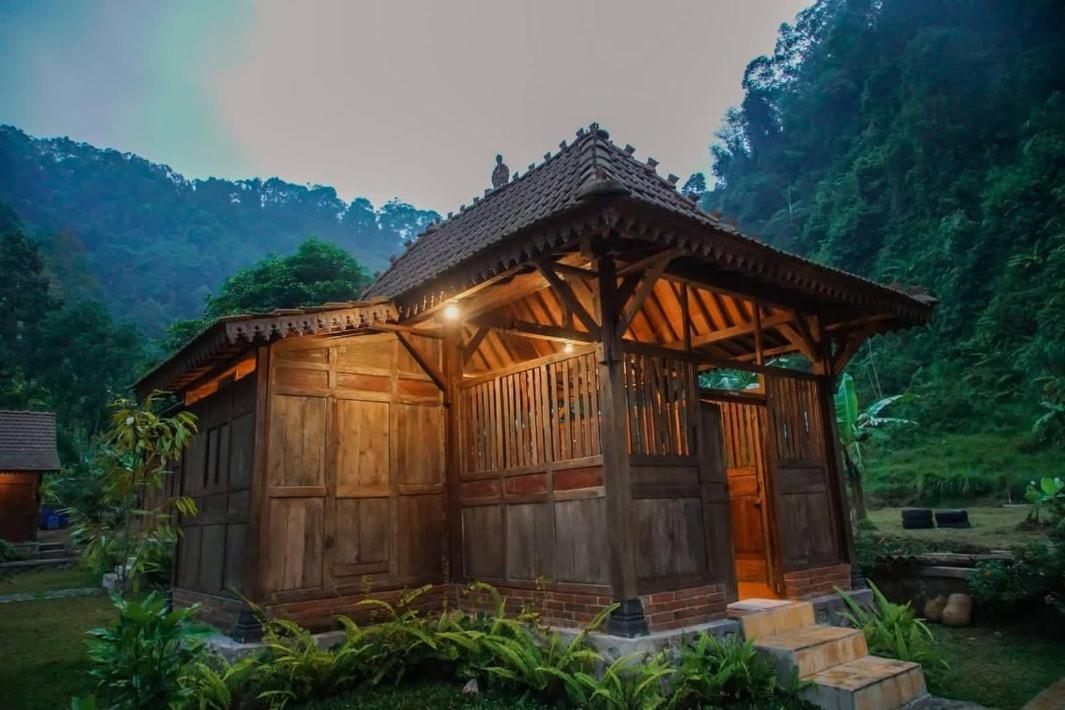 Rumah Lembah Bogor view 5