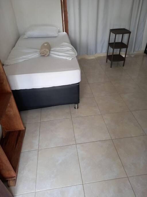 Piscina-jacuzzi-calma-comodidad-Villa Old Havana