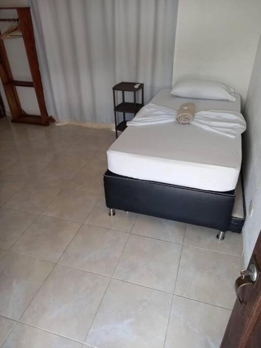 Piscina-jacuzzi-calma-comodidad-Villa Old Havana