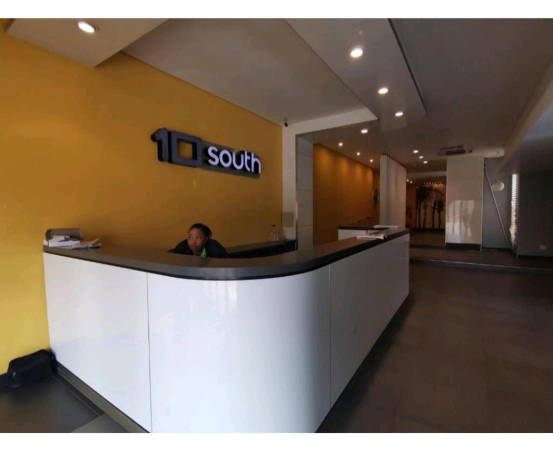 Five OH Four @10South
