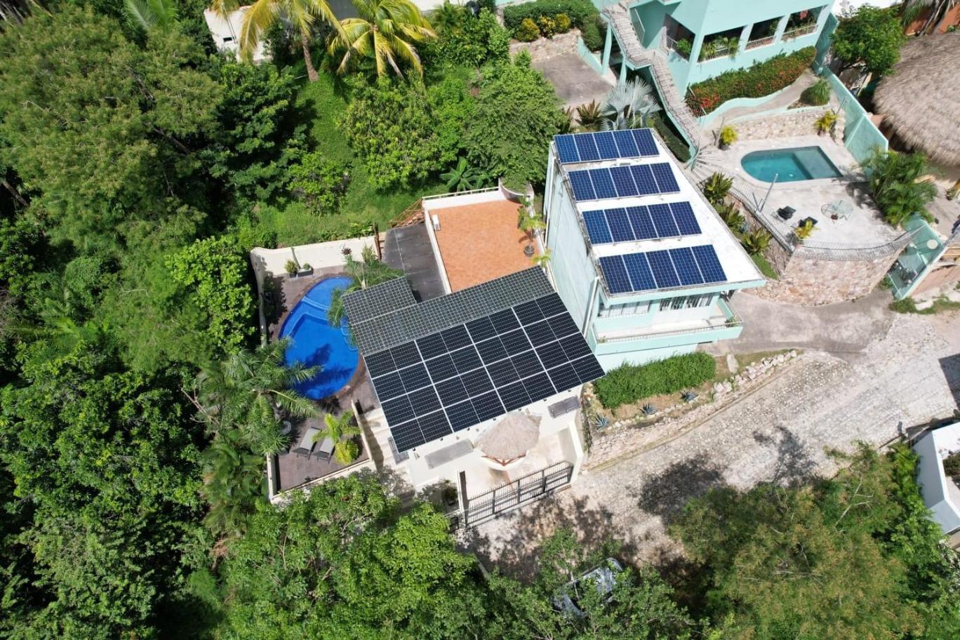 Casa Barefoot Private 2BR Vacation Home