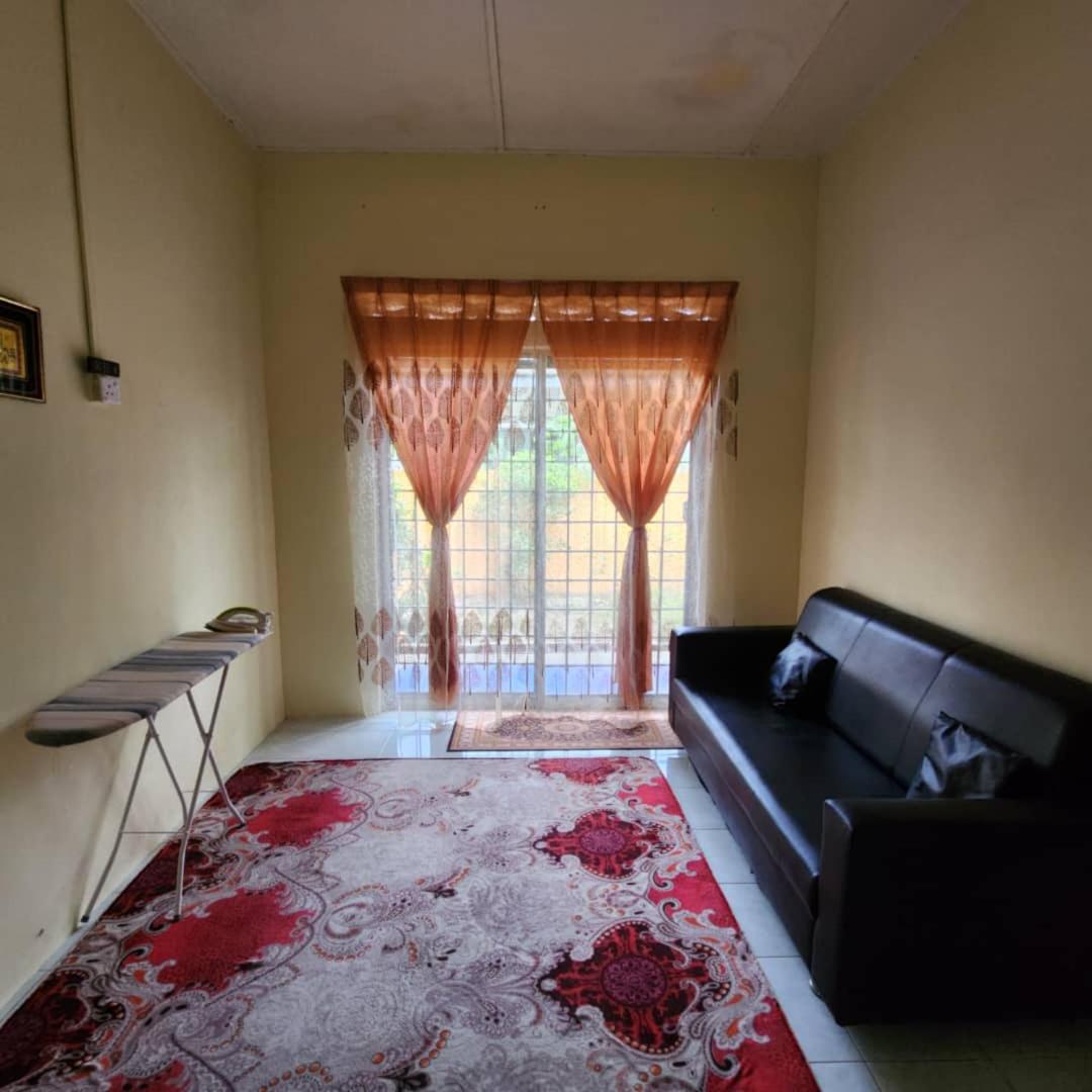 Adeeba Homestay