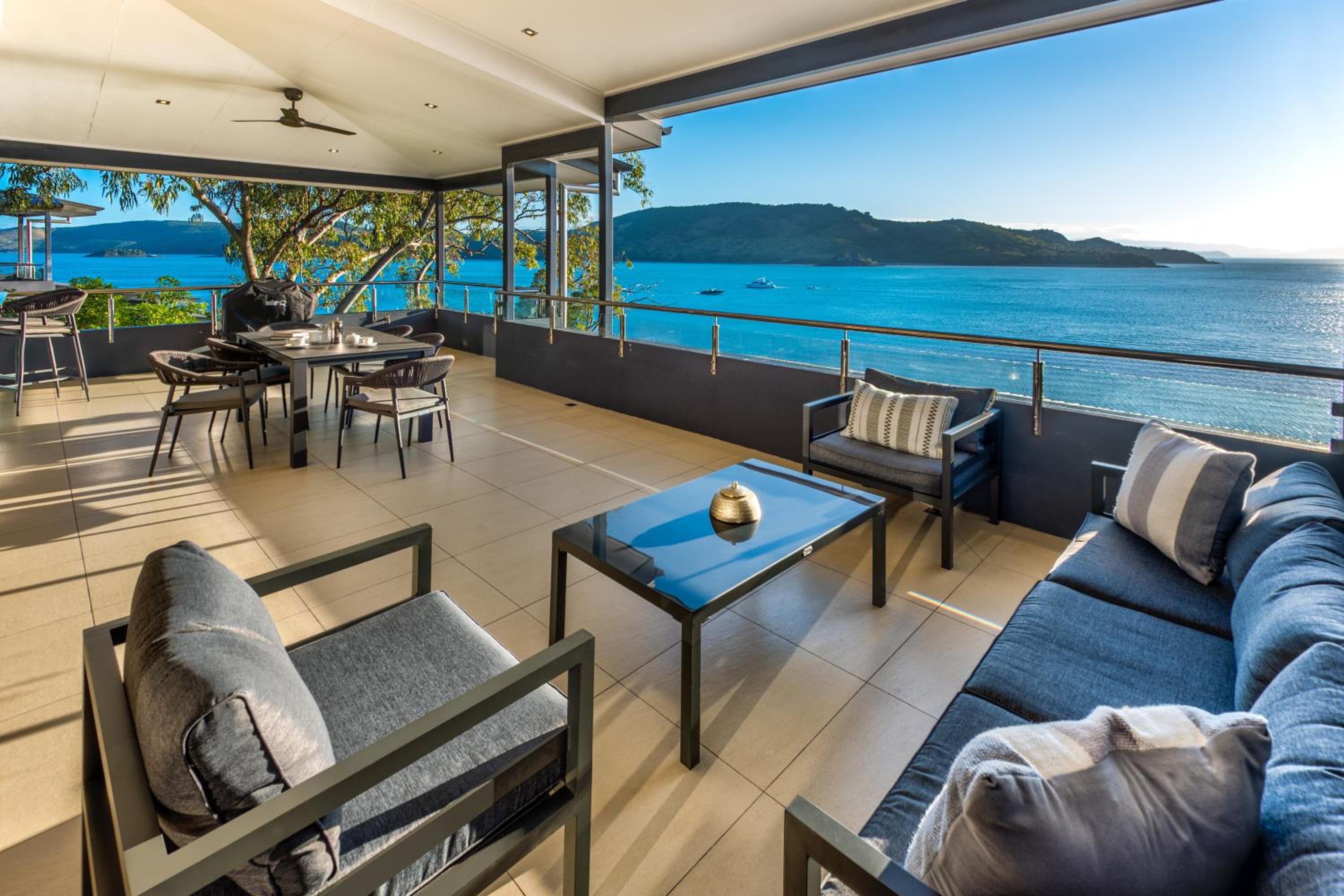 Edge Apartments on Hamilton Island by HIHA