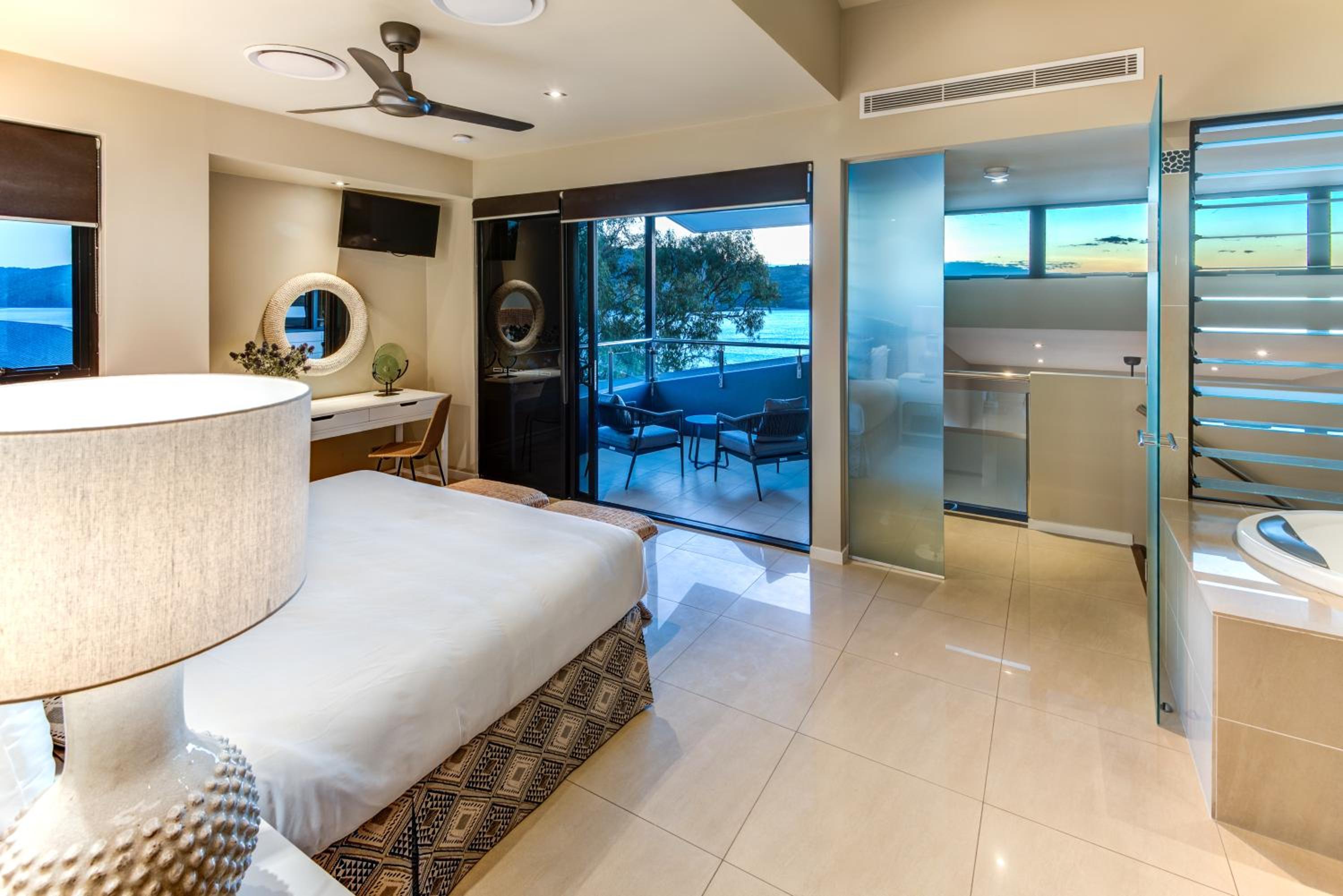 Edge Apartments on Hamilton Island by HIHA