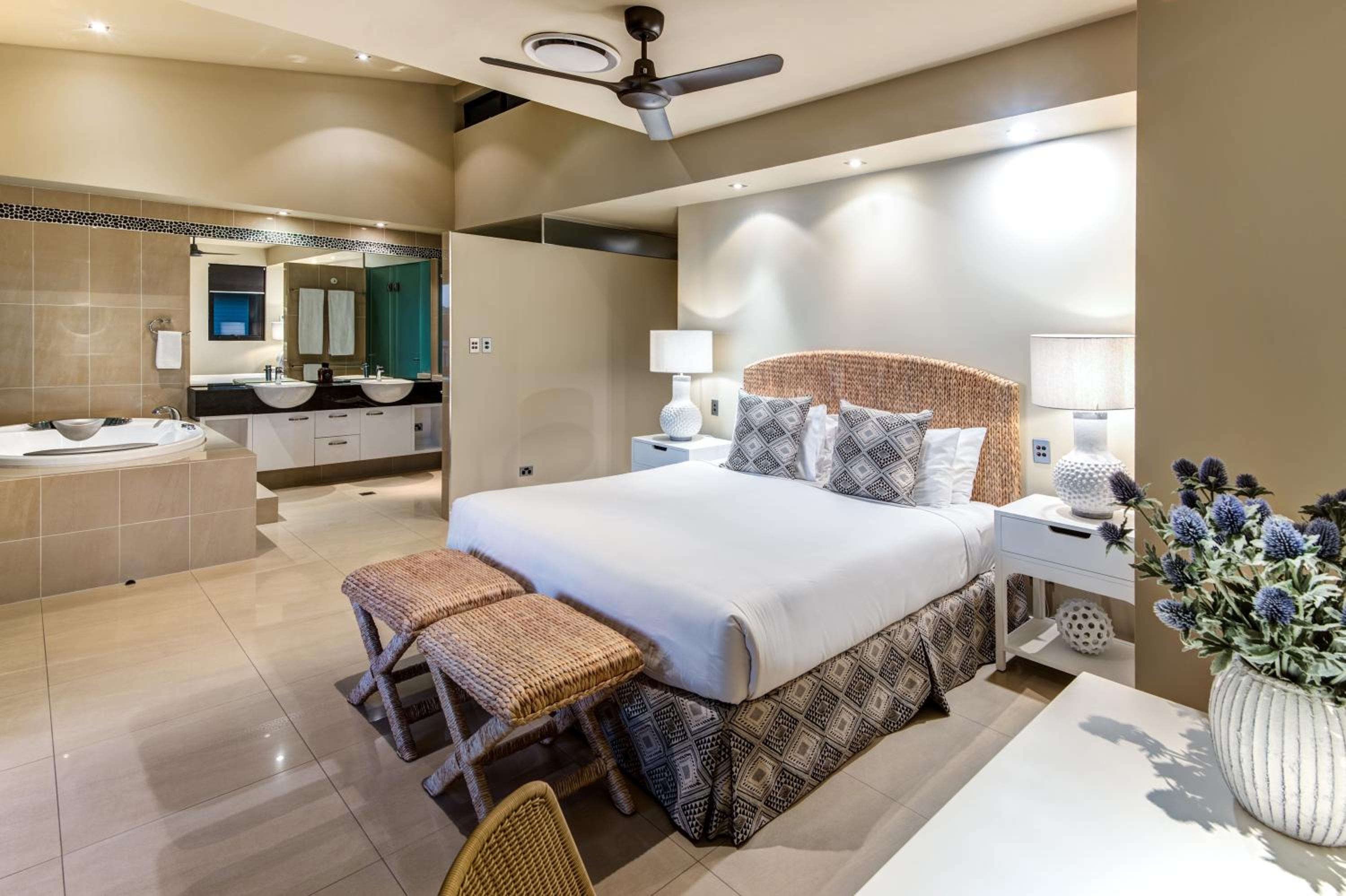Edge Apartments on Hamilton Island by HIHA