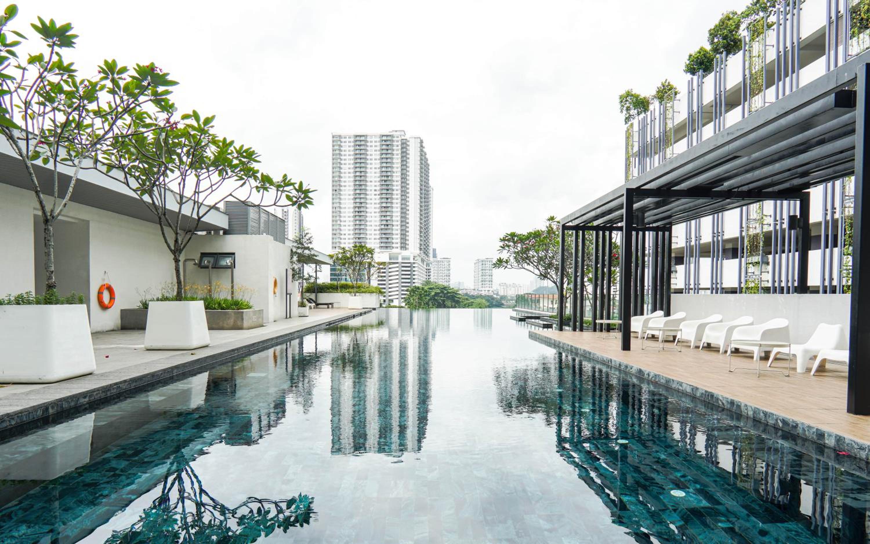 VIVO at 9 Seputeh by Airhost