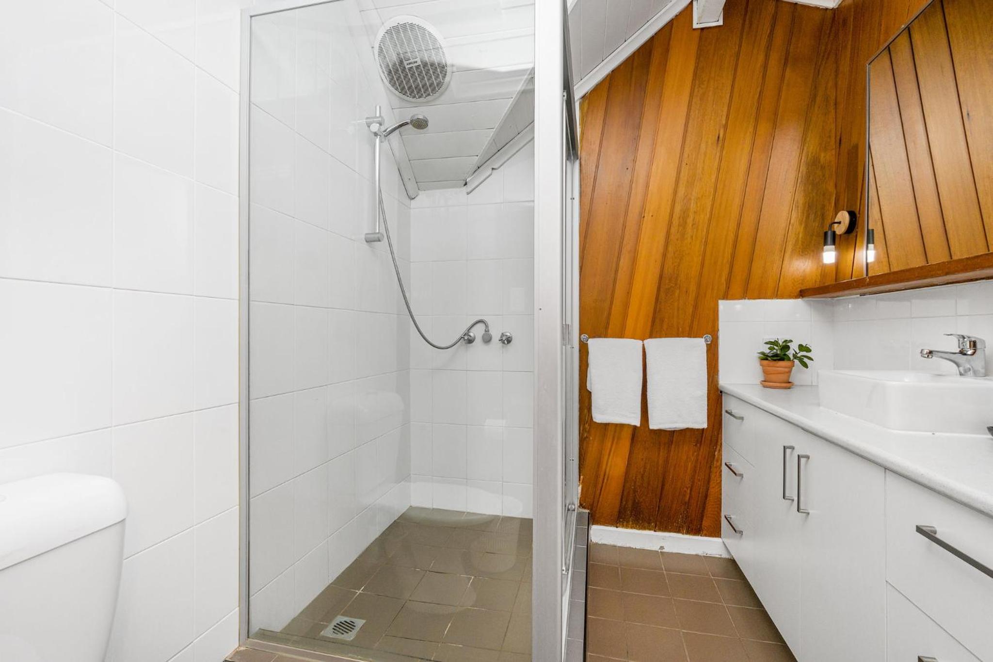 Aquarius Backpackers Resort