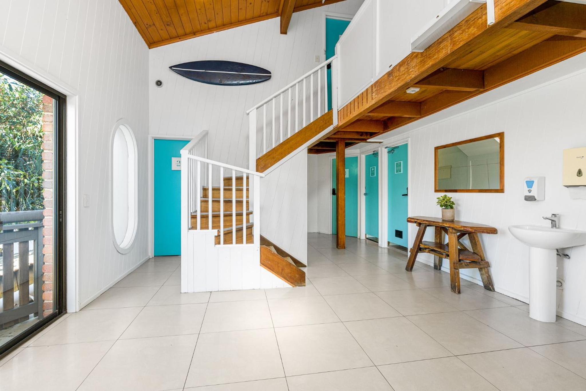 Aquarius Backpackers Resort