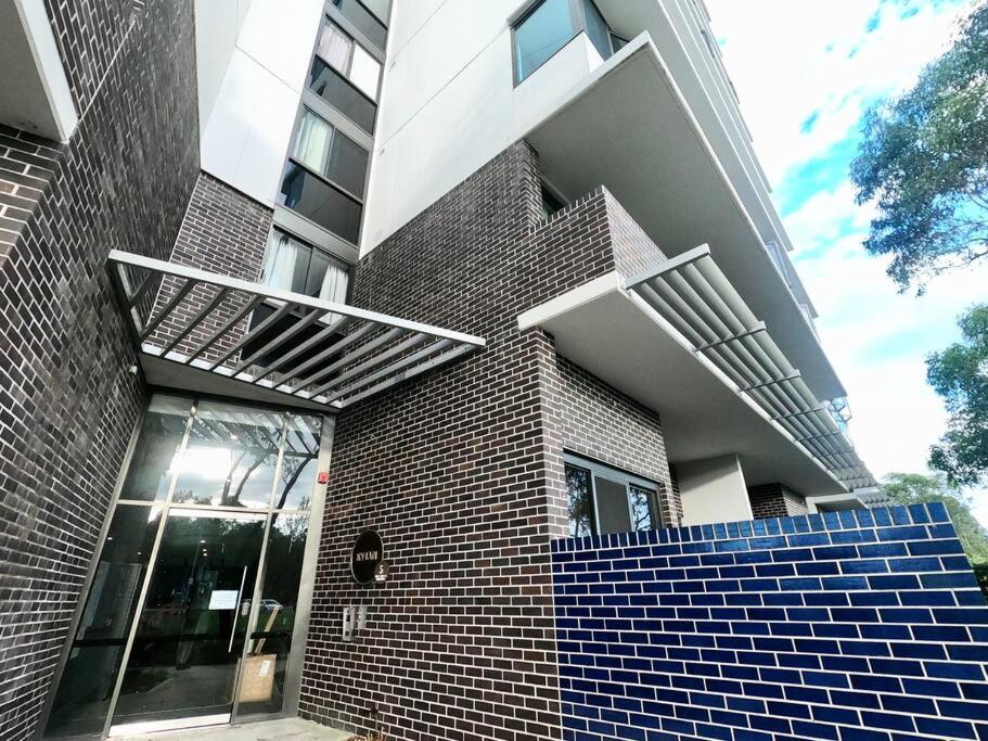 High Floor Skyline view 2Br close2Olympic park