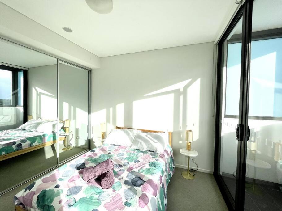 High Floor Skyline view 2Br close2Olympic park