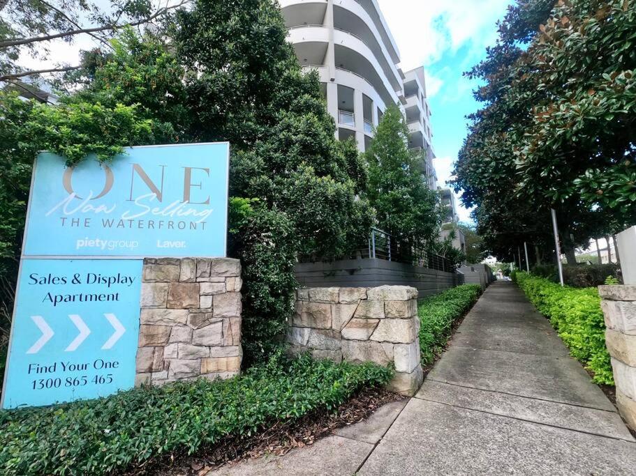 High Floor Skyline view 2Br close2Olympic park