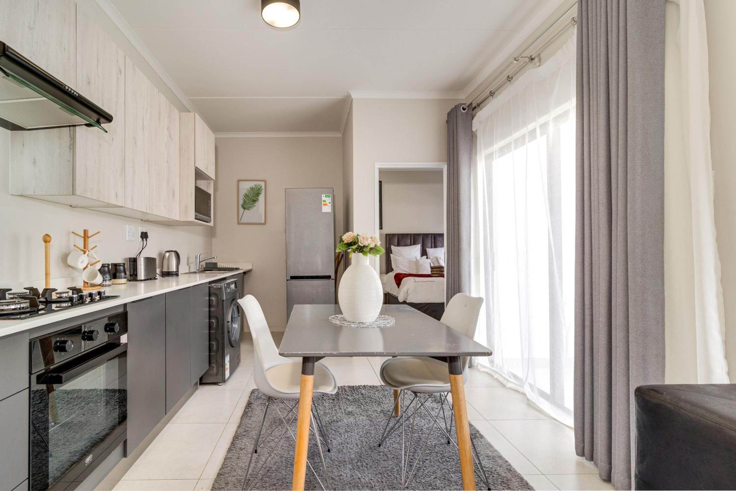 Smartz Apartment312 view 5