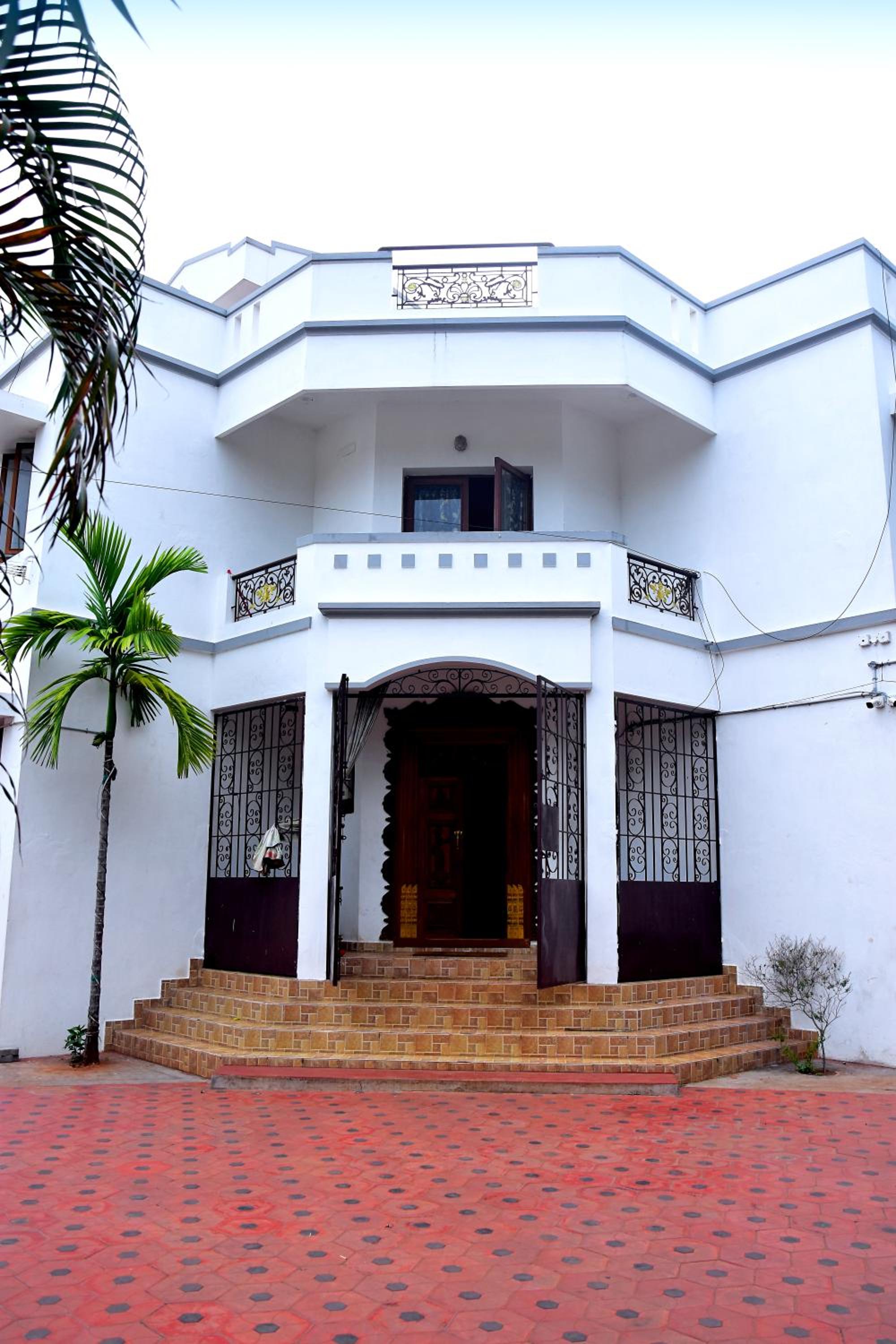 Paradise White Villa
