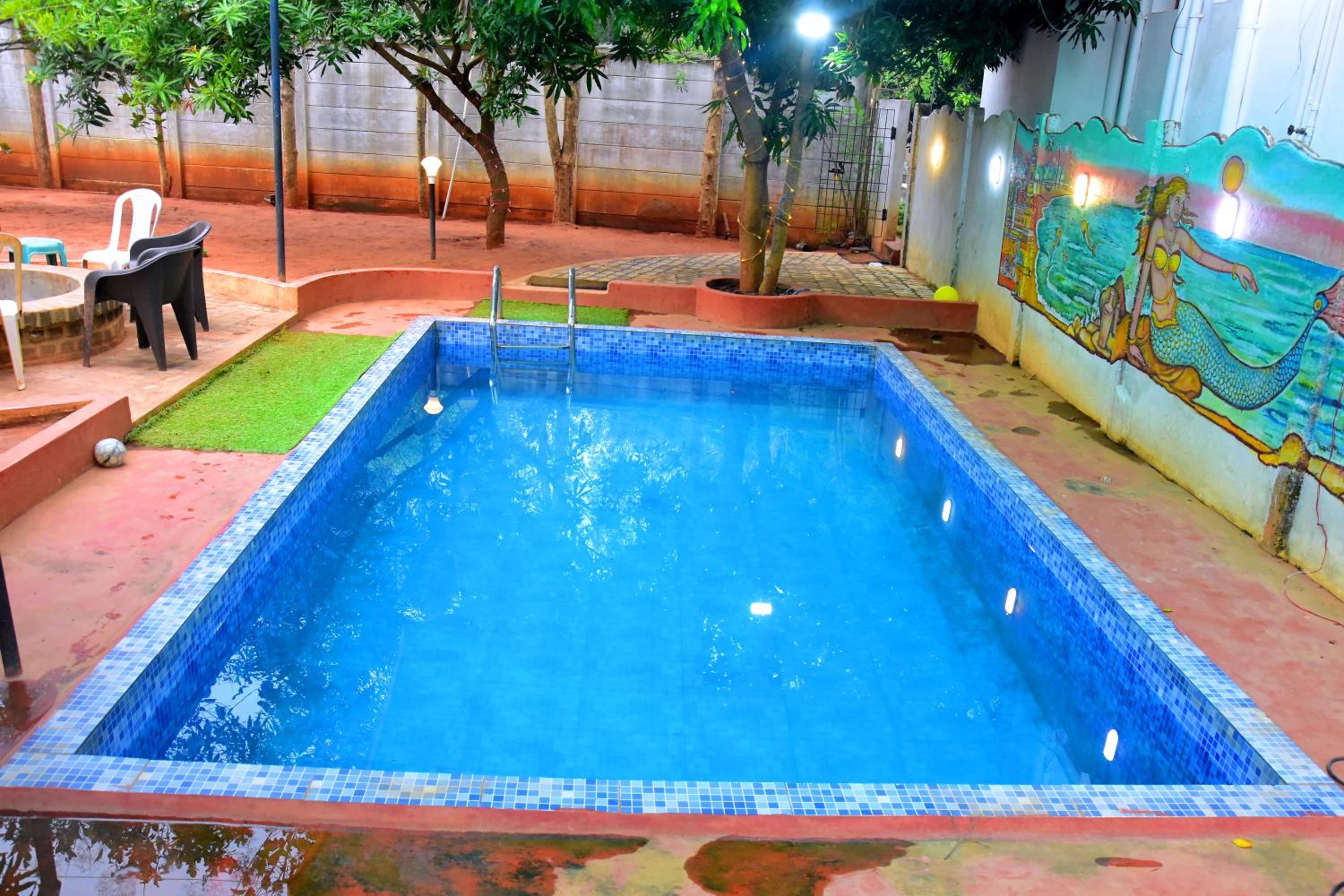 Paradise White Villa