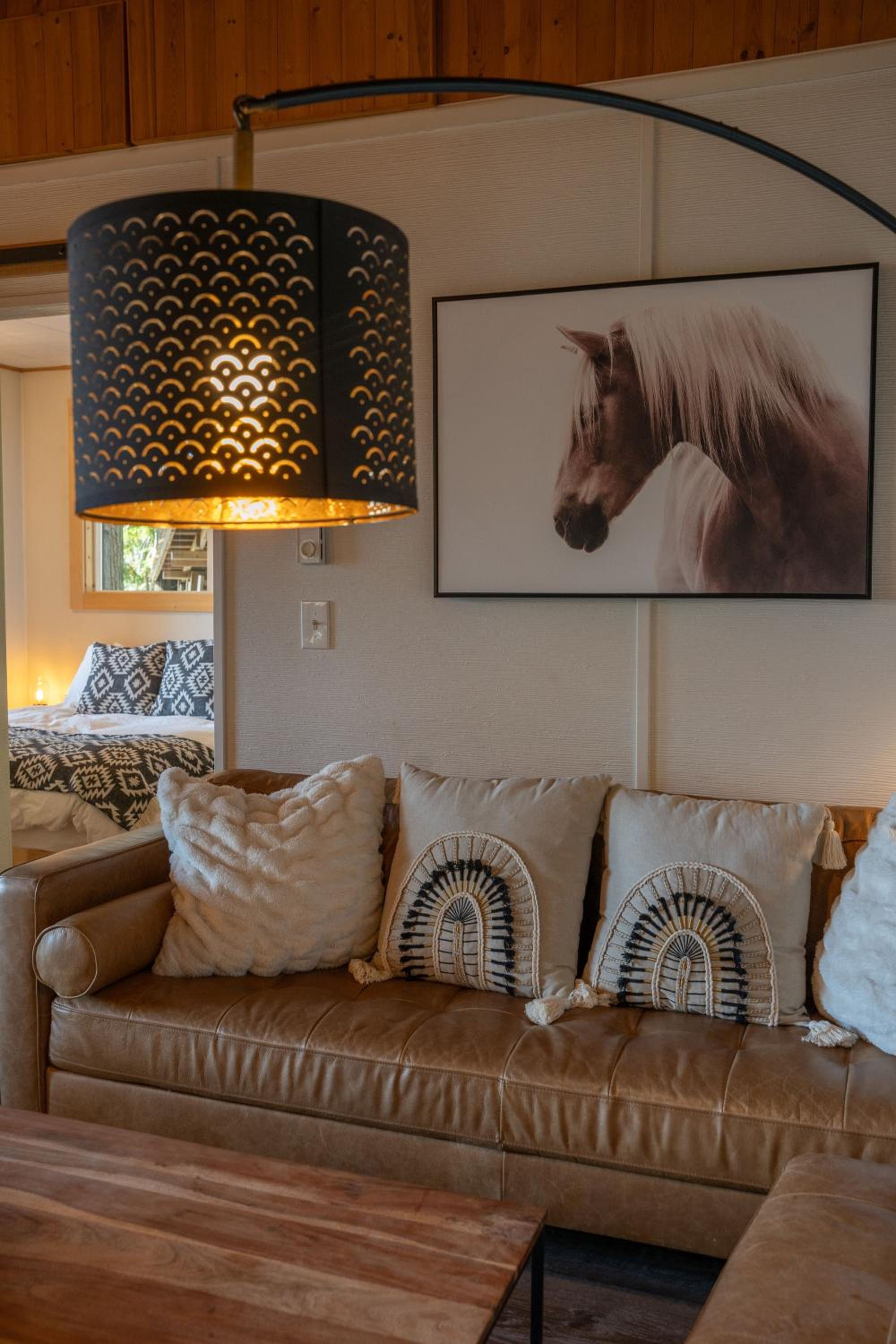 Kootenay Lakeview Retreats - Forest Cabin