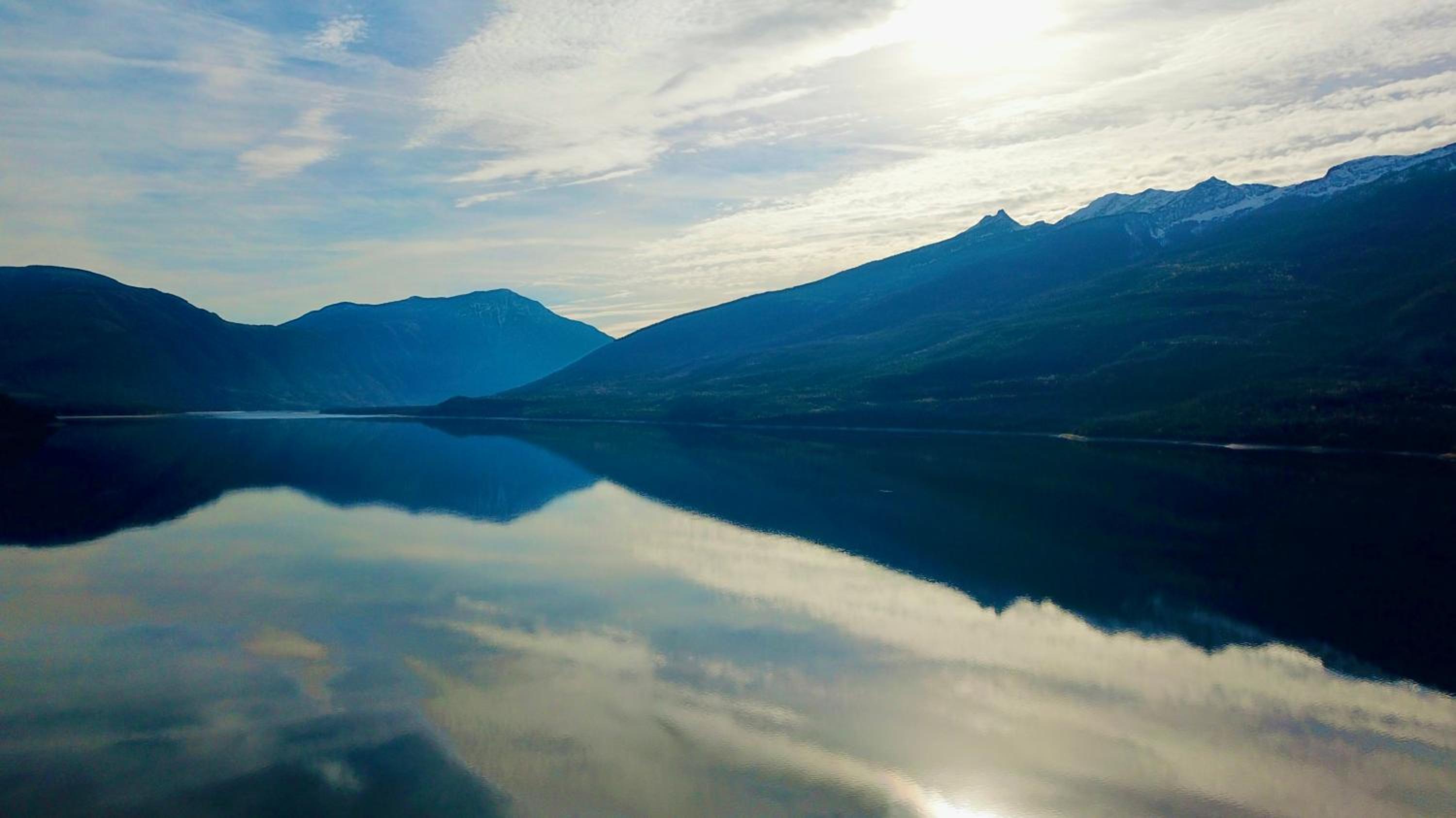 Kootenay Lakeview Retreats - Forest Cabin