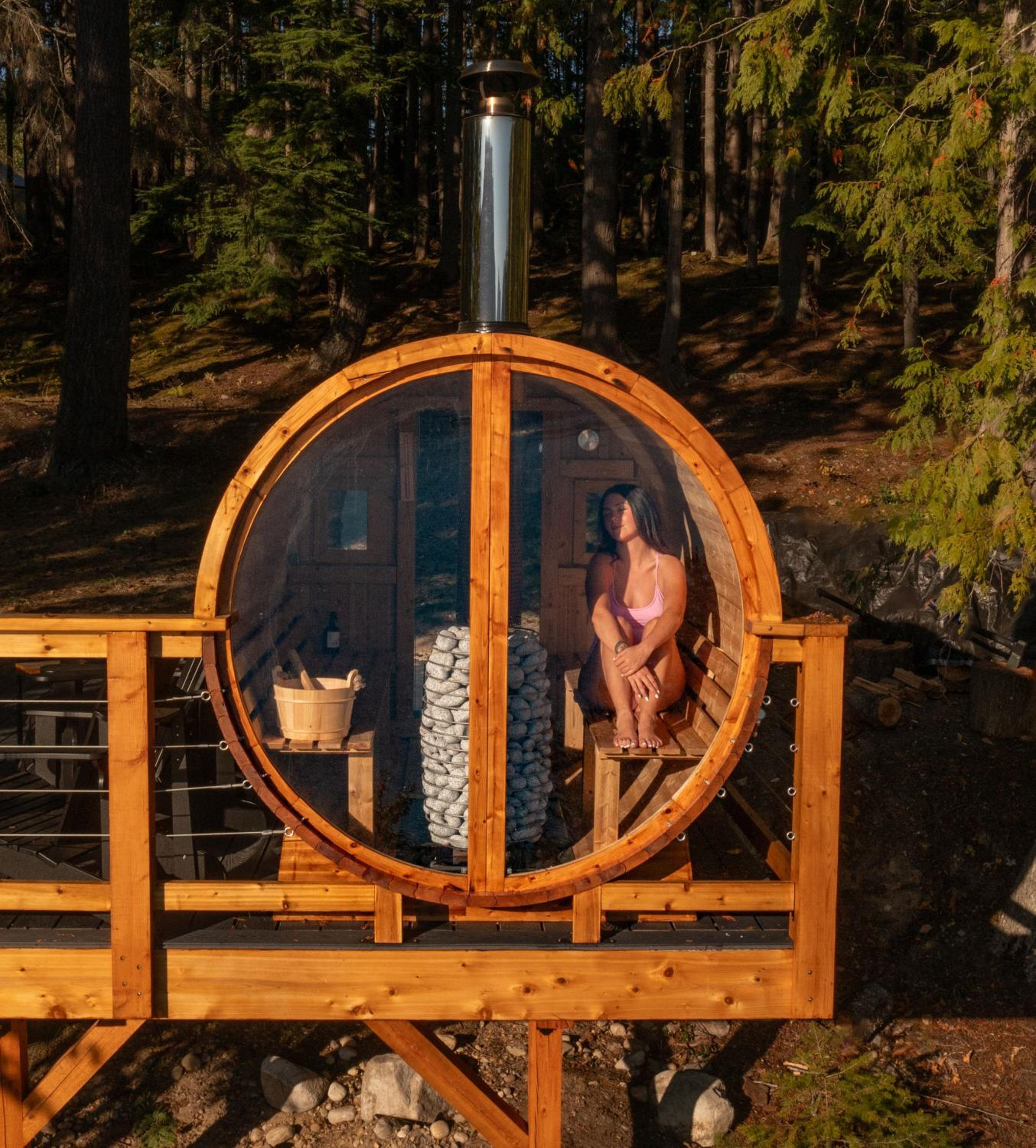 Kootenay Lakeview Retreats - Forest Cabin