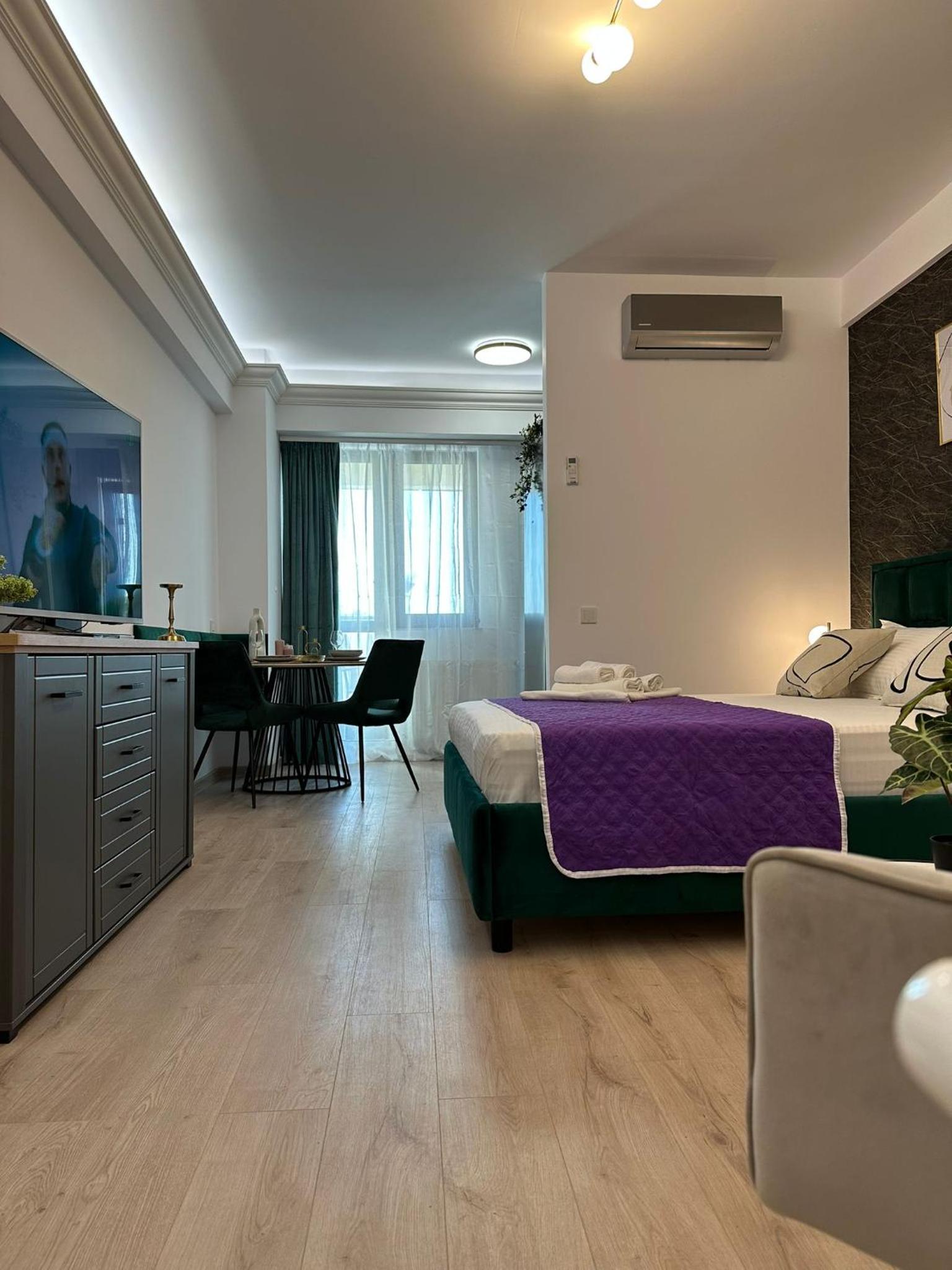 Lazar Towers Studios & Apartments near Palas view 4