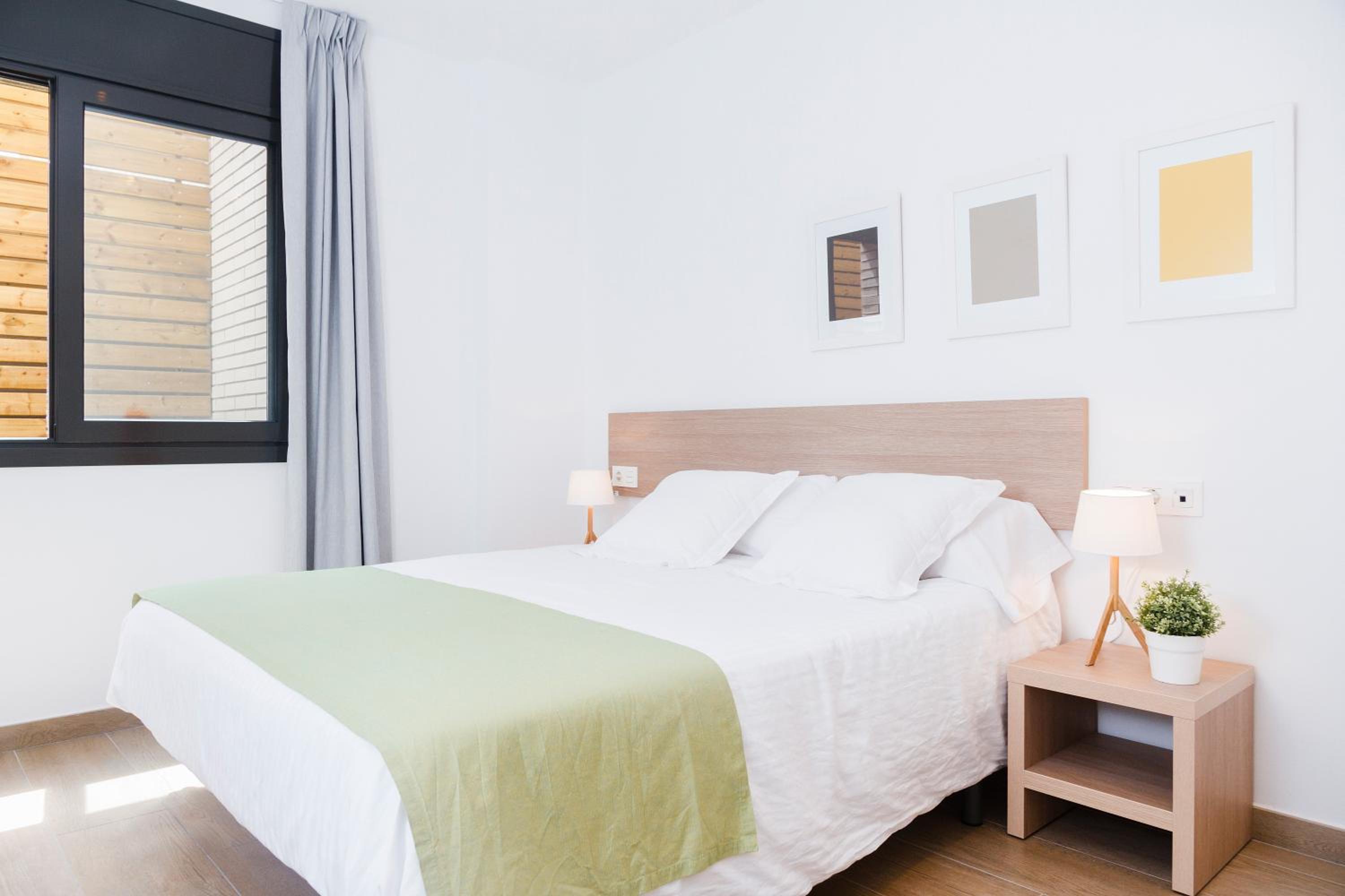 Feelathome Plaza Apartments