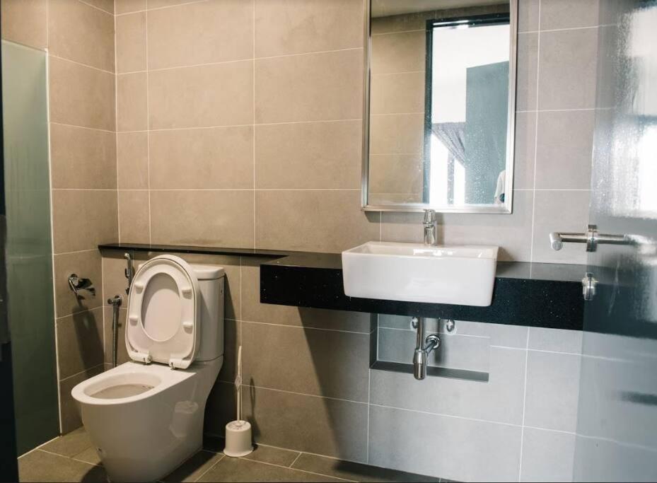 The ELM, 2BR Cityview by W. Stay @ Tropicana 218 Macalister photo 6