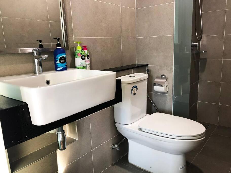 The ELM, 2BR Cityview by W. Stay @ Tropicana 218 Macalister photo 7
