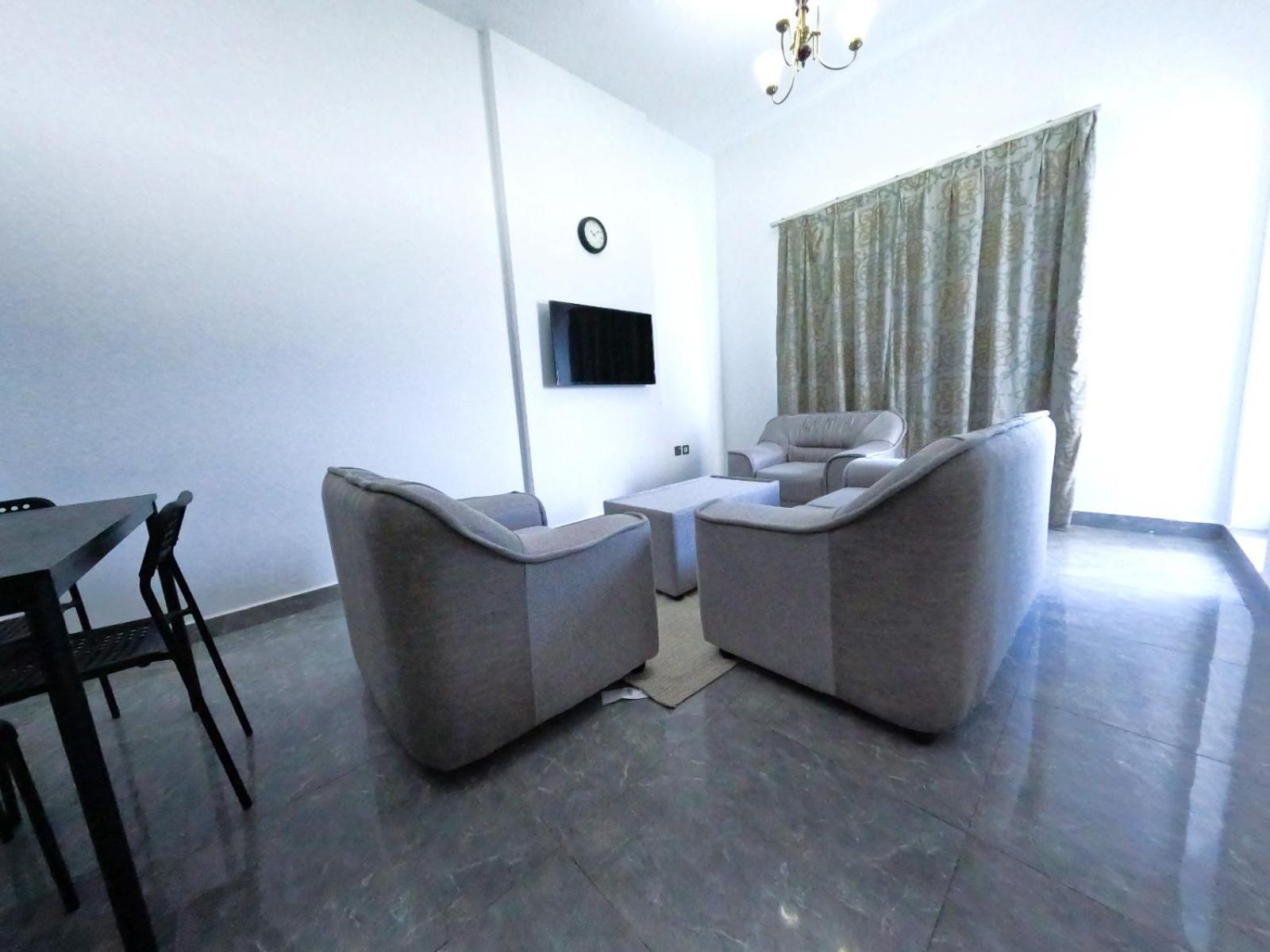 Warsan Star Residence - Home Stay