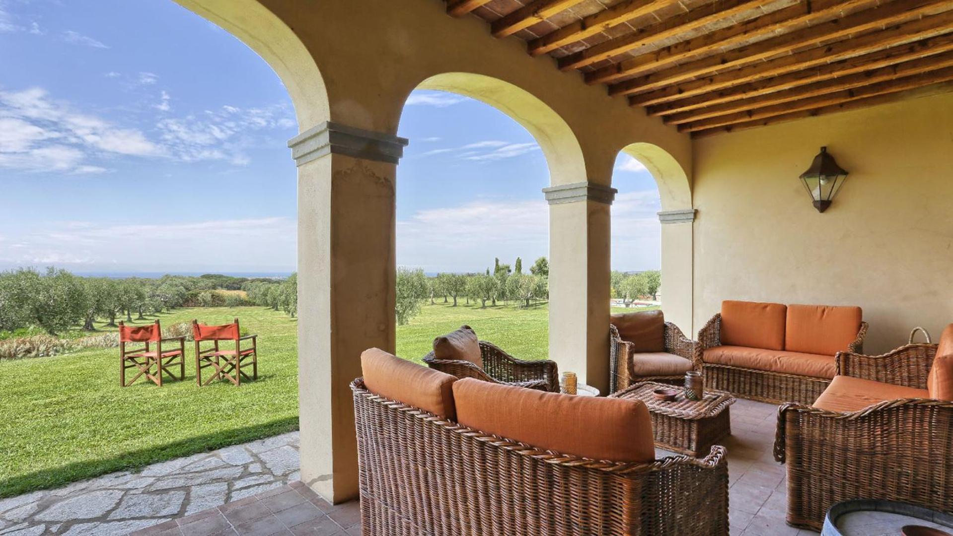VILLA IL MELUCCIO 12, Emma Villas