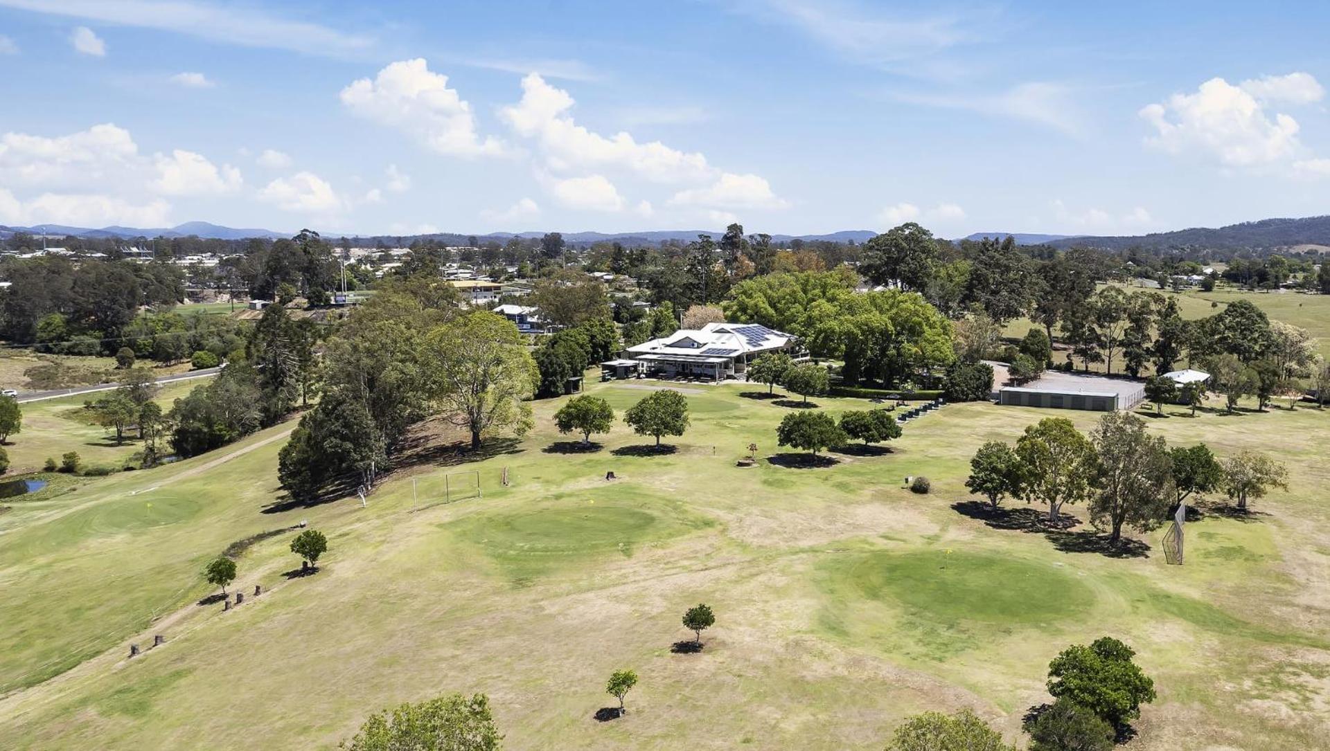 Gunabul Homestead & Golf Course