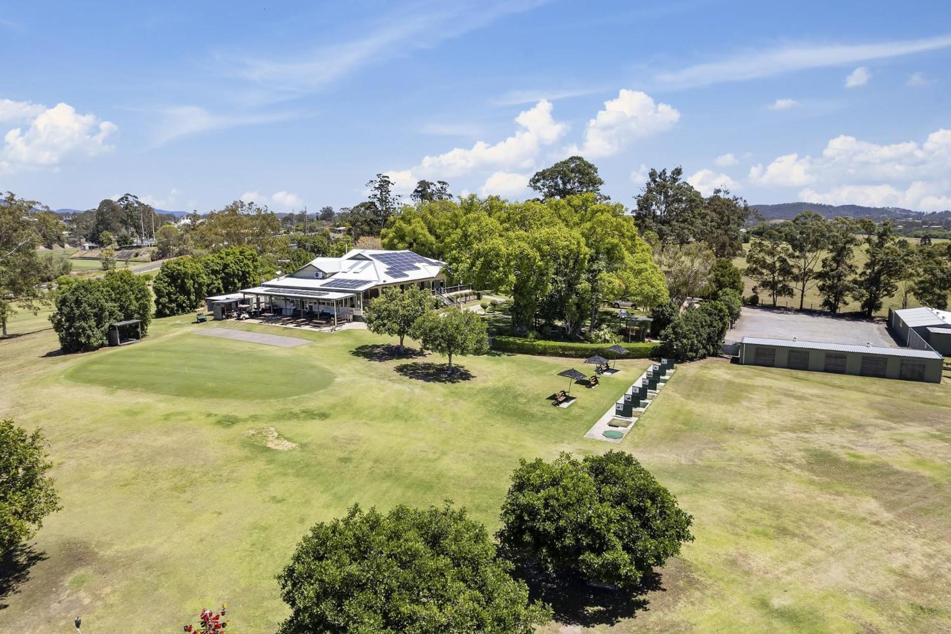 Gunabul Homestead & Golf Course