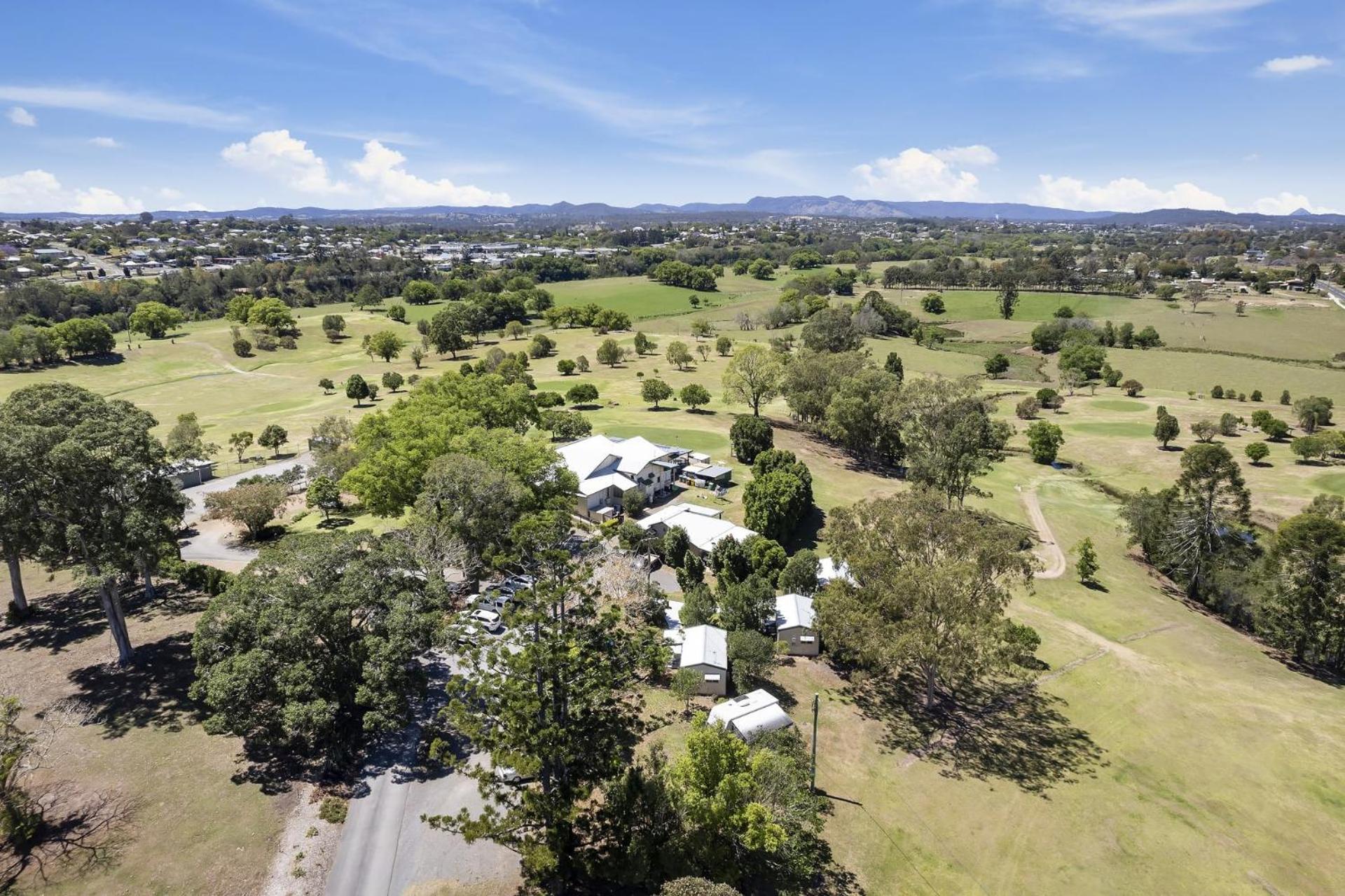Gunabul Homestead & Golf Course