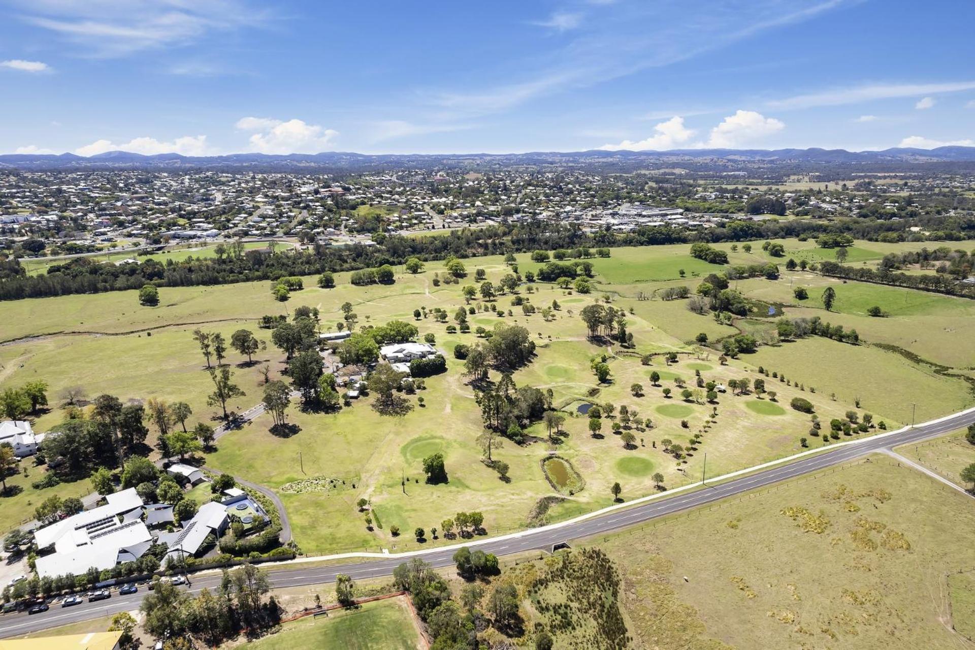 Gunabul Homestead & Golf Course