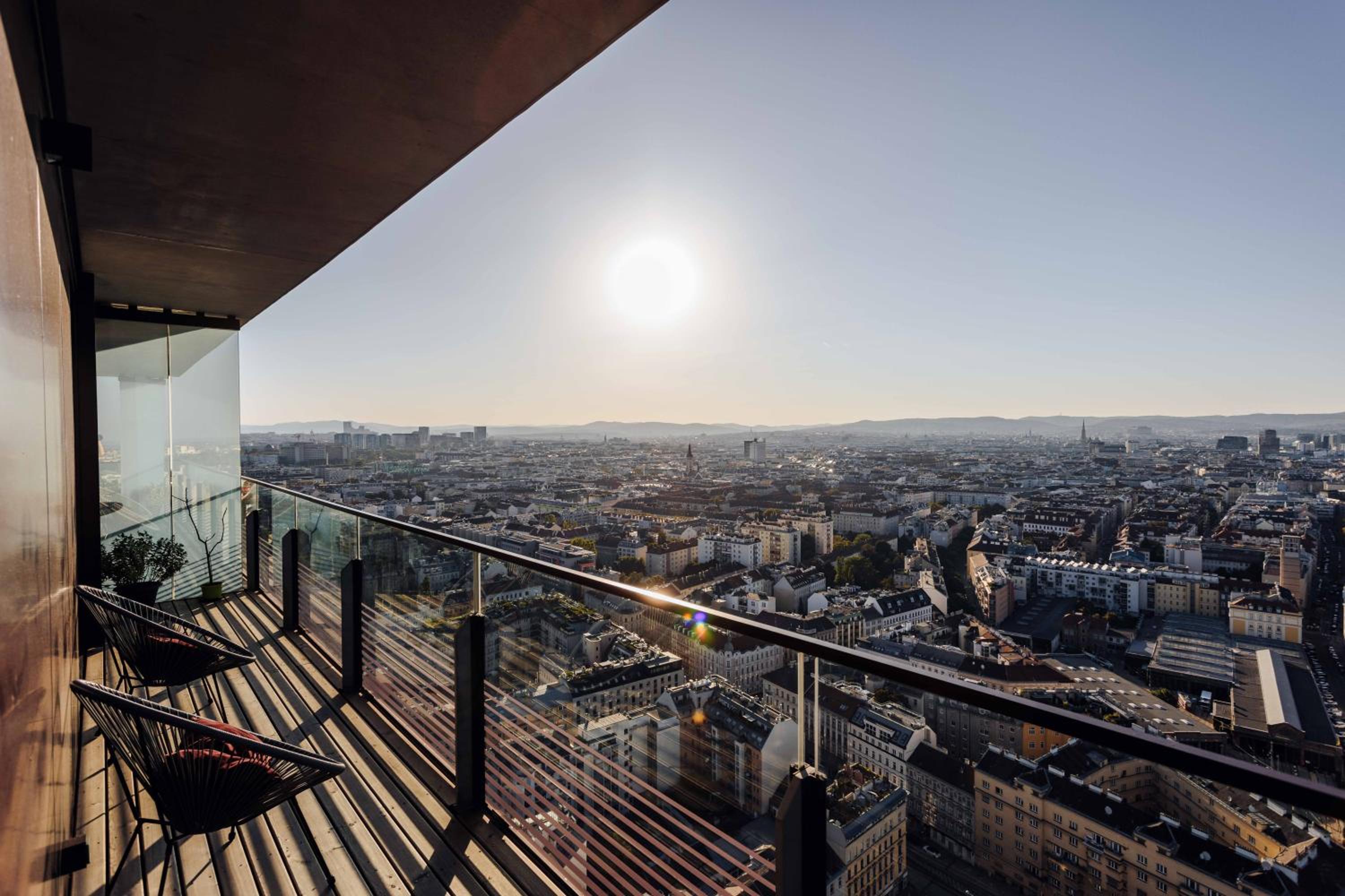 Design apartment with amazing view over Vienna 2