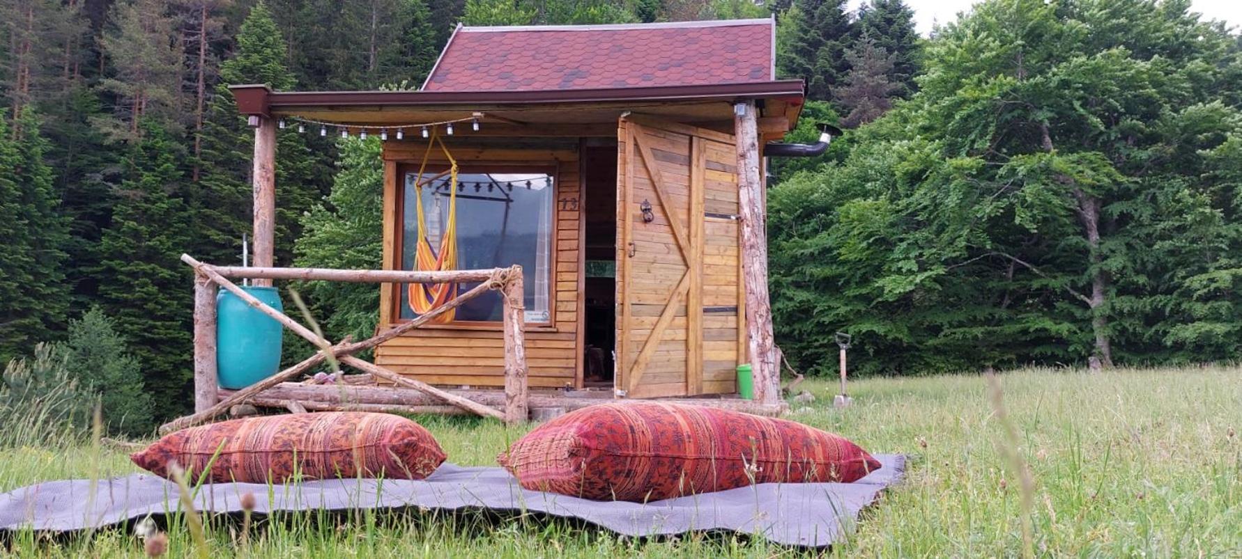 Unique off-grid cabin in raw nature: Bucephalus