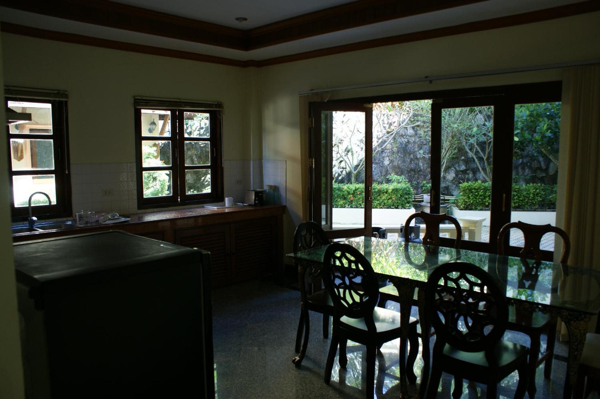 Prince Edouard Apartments & Resort Patong Beach Phuket, photo 27