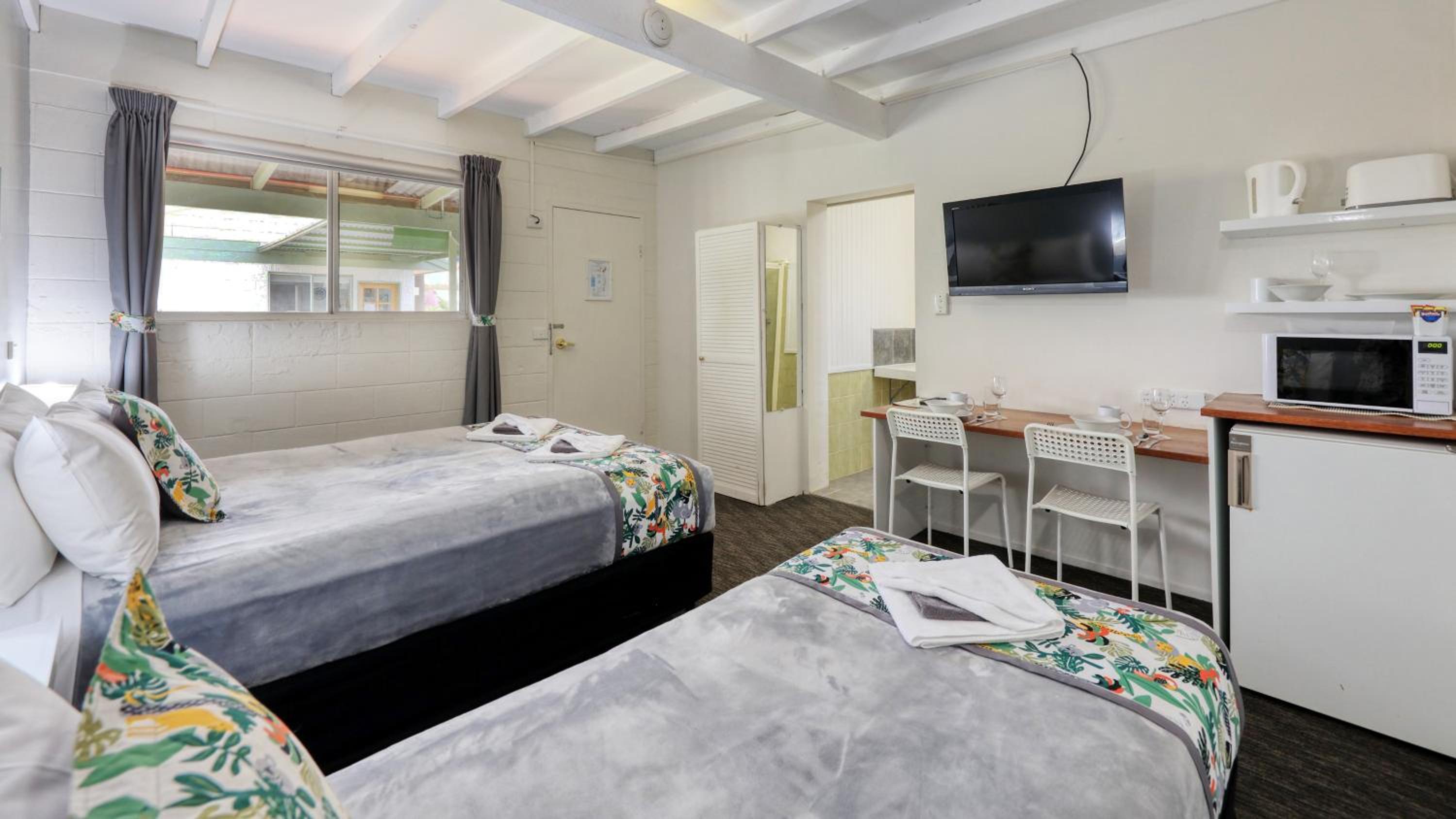 Oasis Motel
