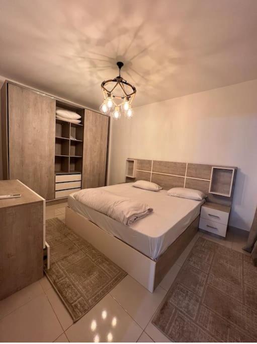 Dream 3-BR Hotel APt in Madinaty view 3
