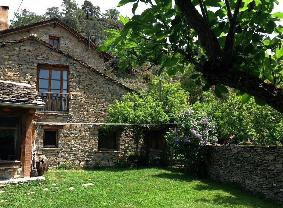 La Pegatera Masia rodeada de bosque ideal para desconectar view 5